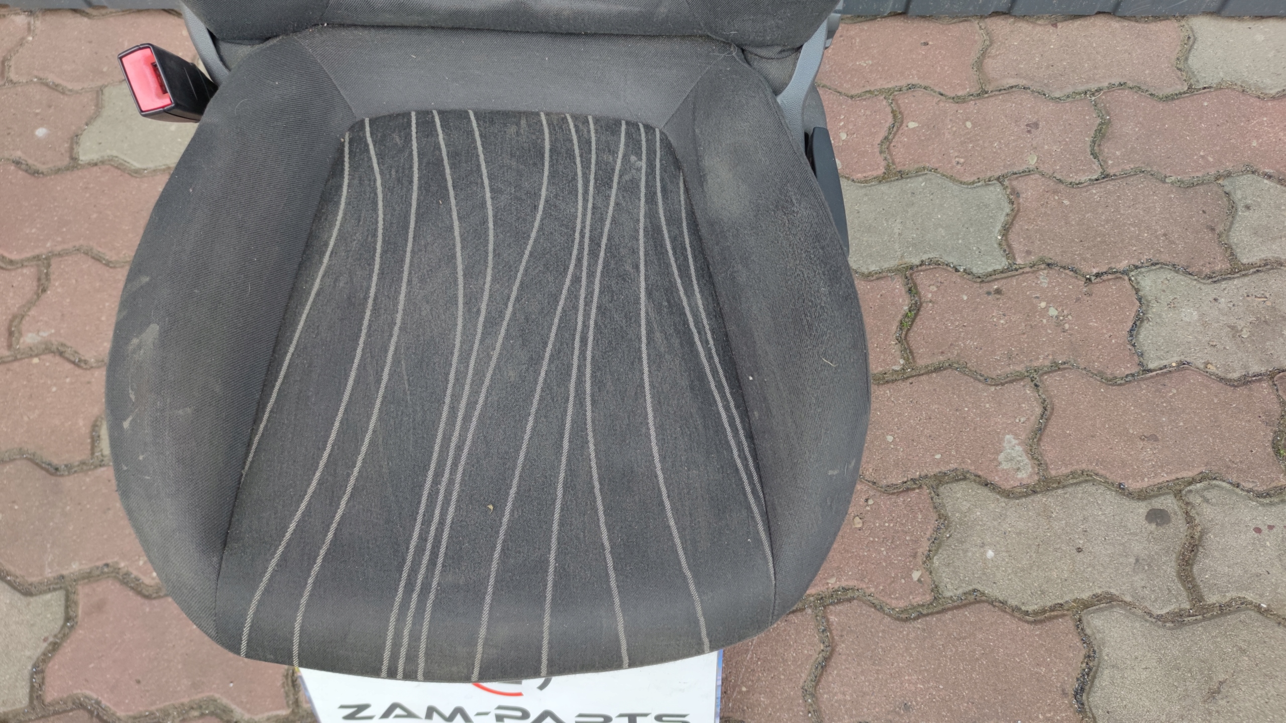кресло водители opel CORSA d 5D