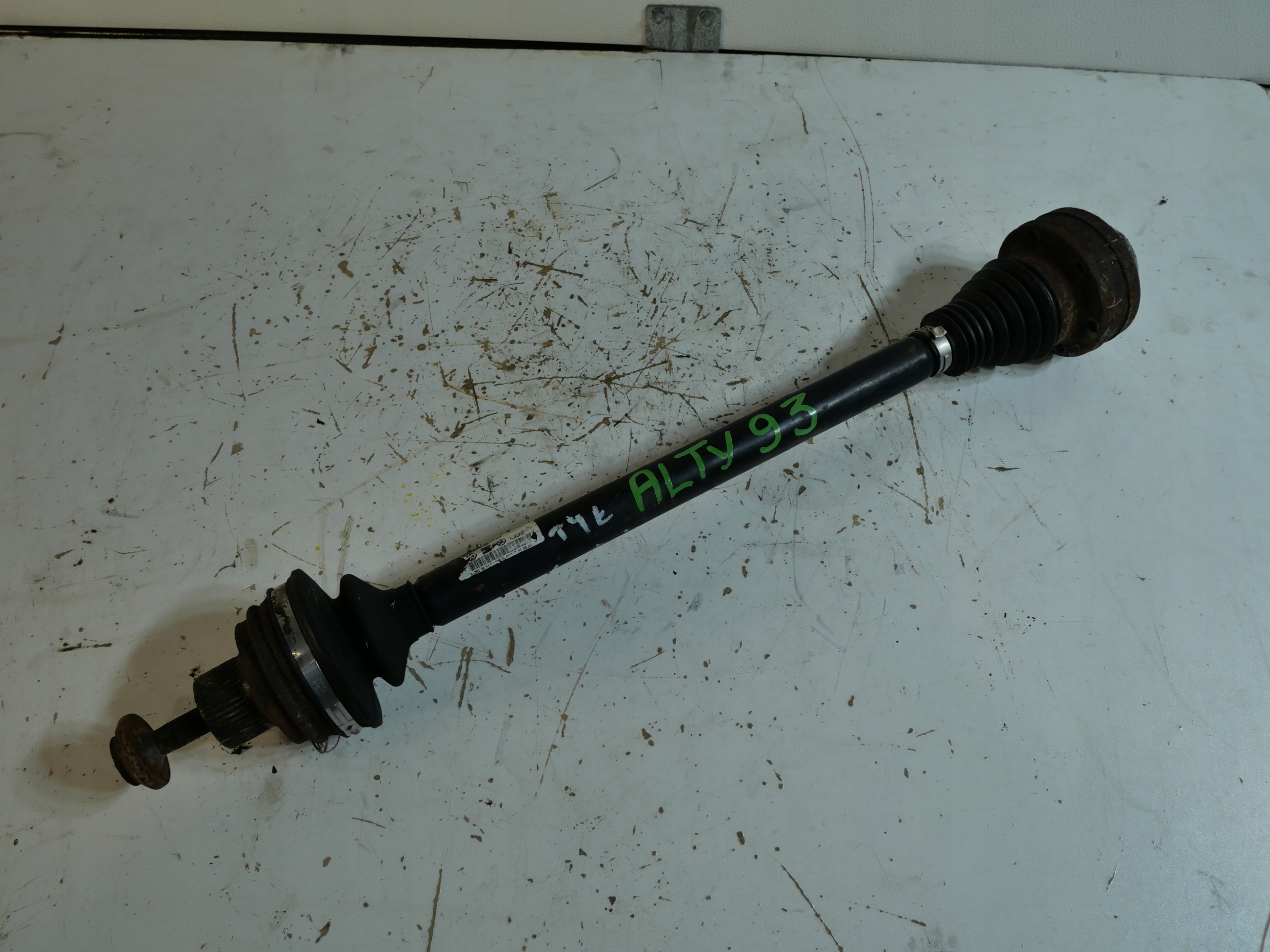 semi-axis rear part AUDI A5 8T0 8F0 8K0501203J