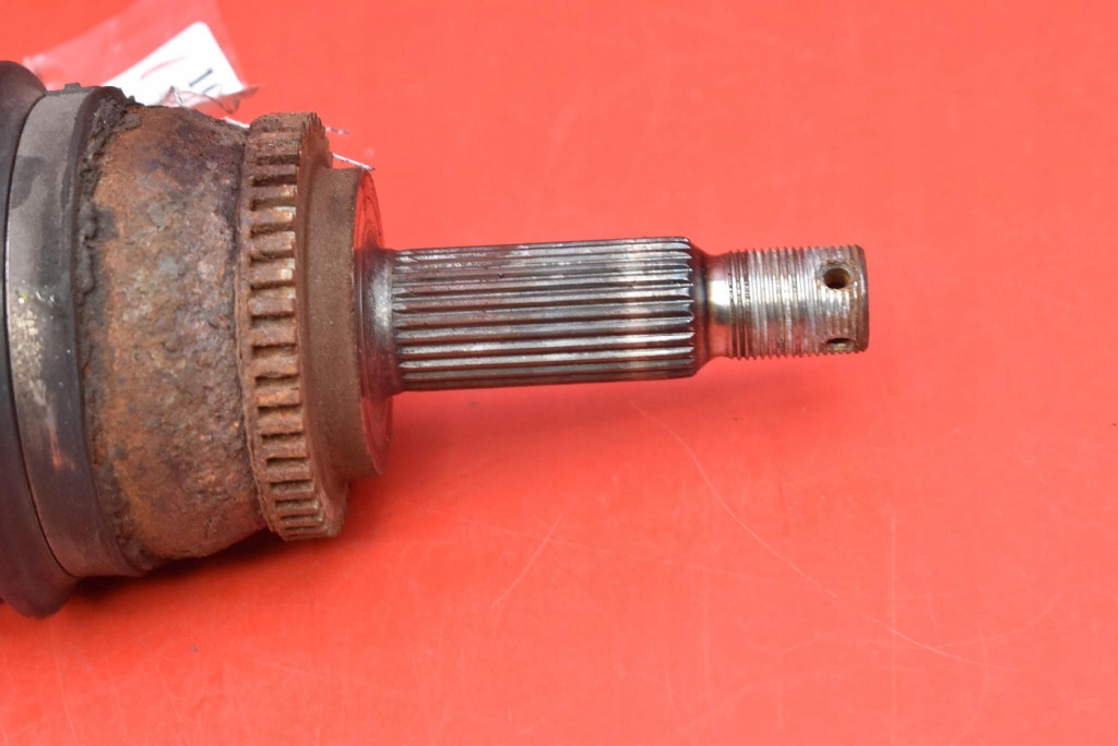 semi-axis left front MANUAL HYUNDAI I30 1 and FD 1.6 CRDI 90 KM 10-12
