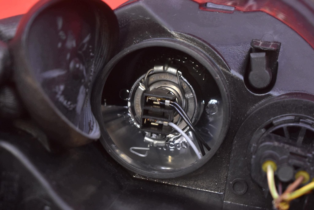 REFLEKTOR left light front EU MINI COOPER ONE R50 01-04