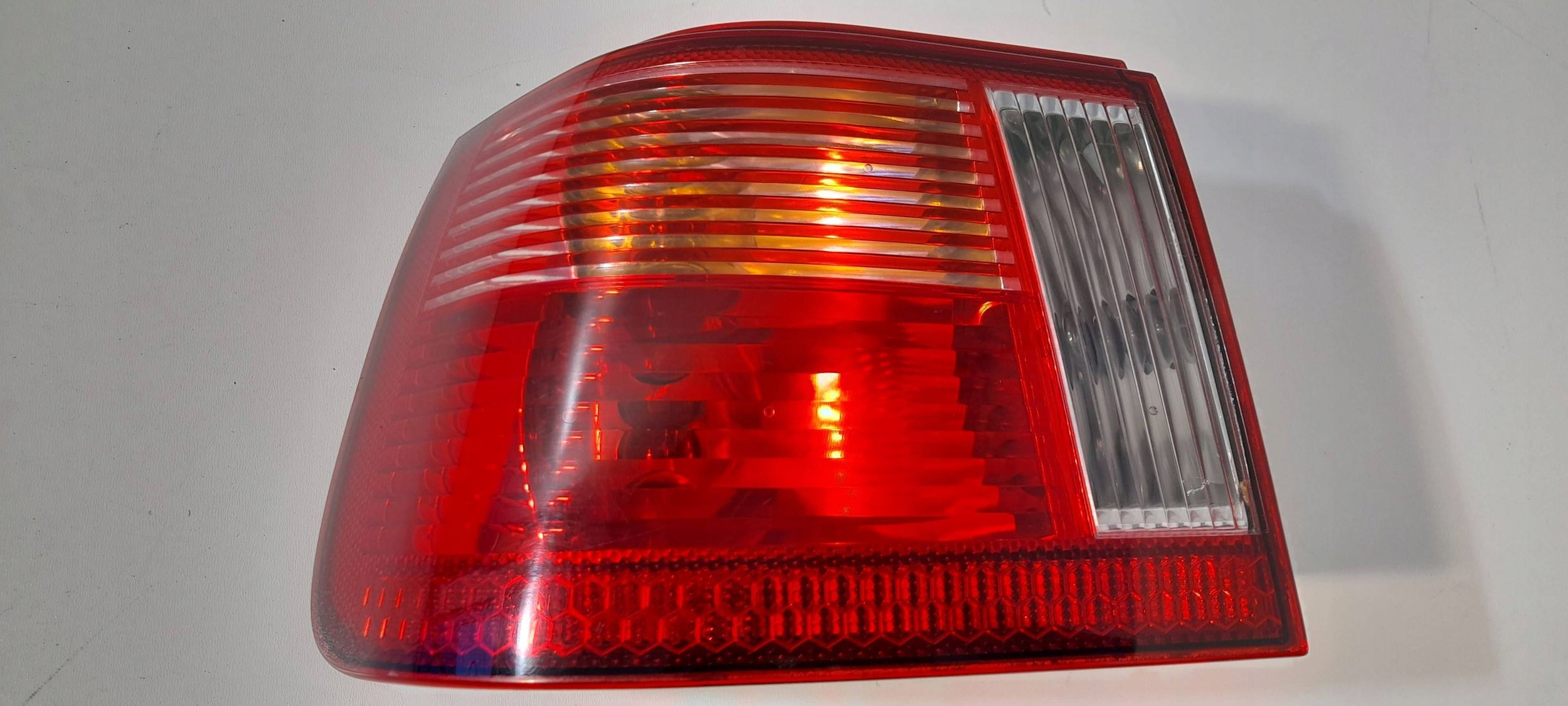 Seat Ibiza II 6K light rear left 6K6945257C (R425)