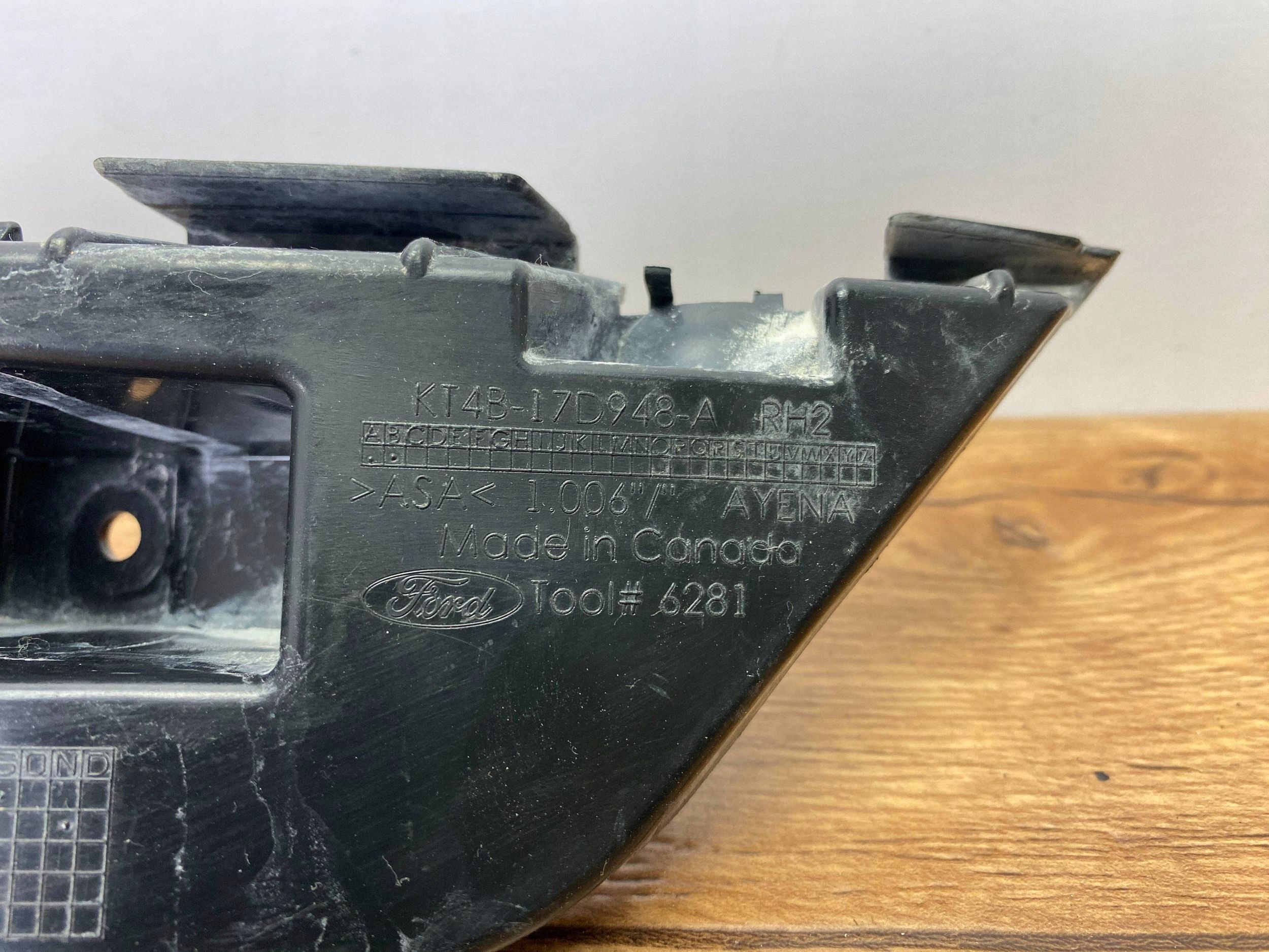 Support montage pare-chocs Arrière Ford Edge II Lift 2019+