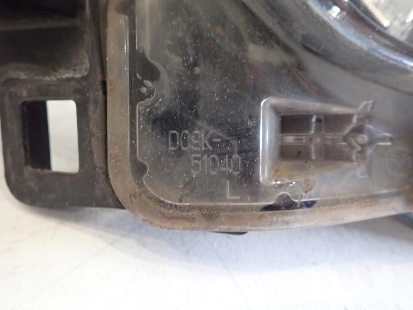 light front front left MAZDA 2 FULL LED 2014- D09K-51040
