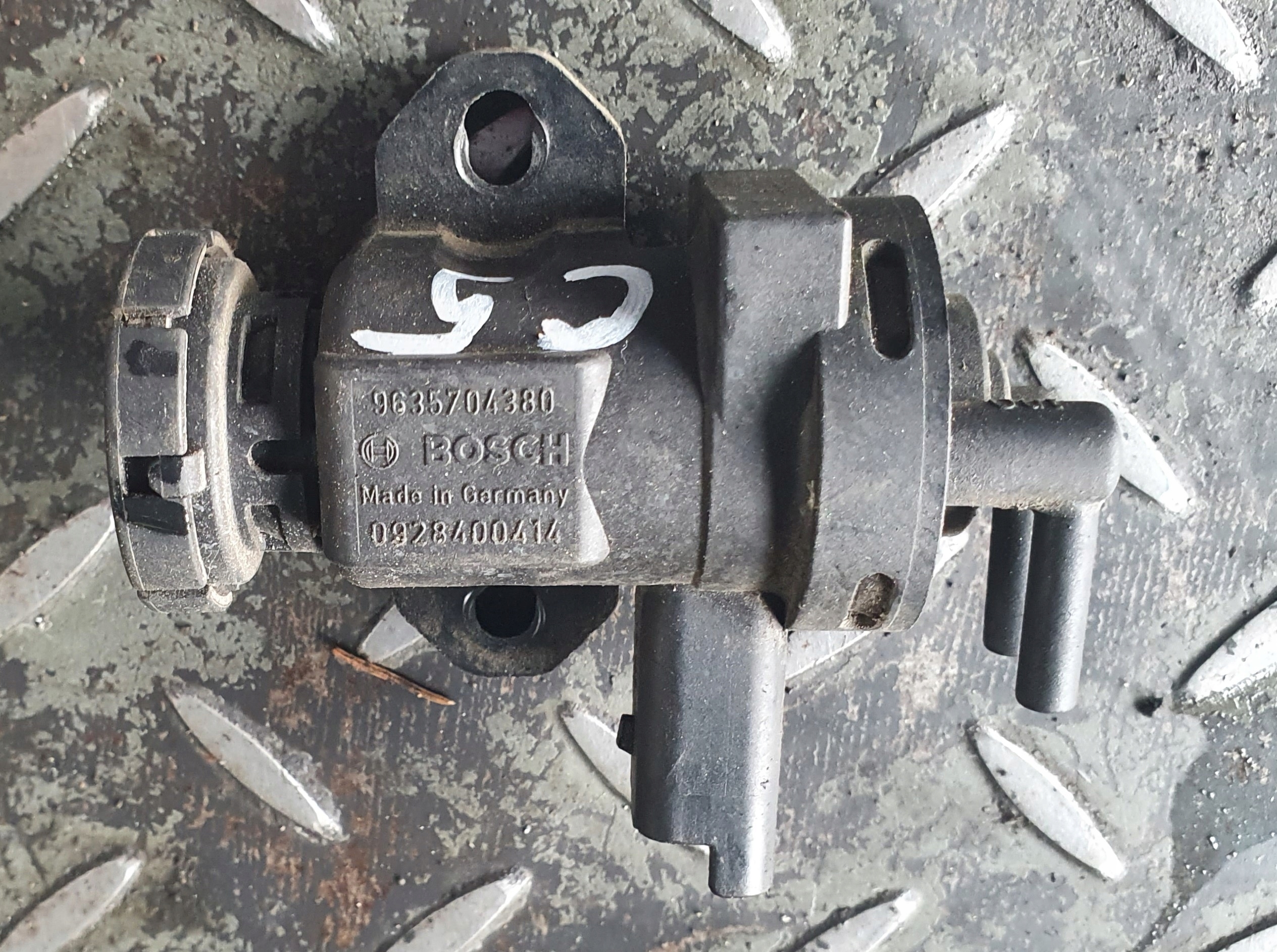 клапан давления CITROEN C5 2.2 9635704380