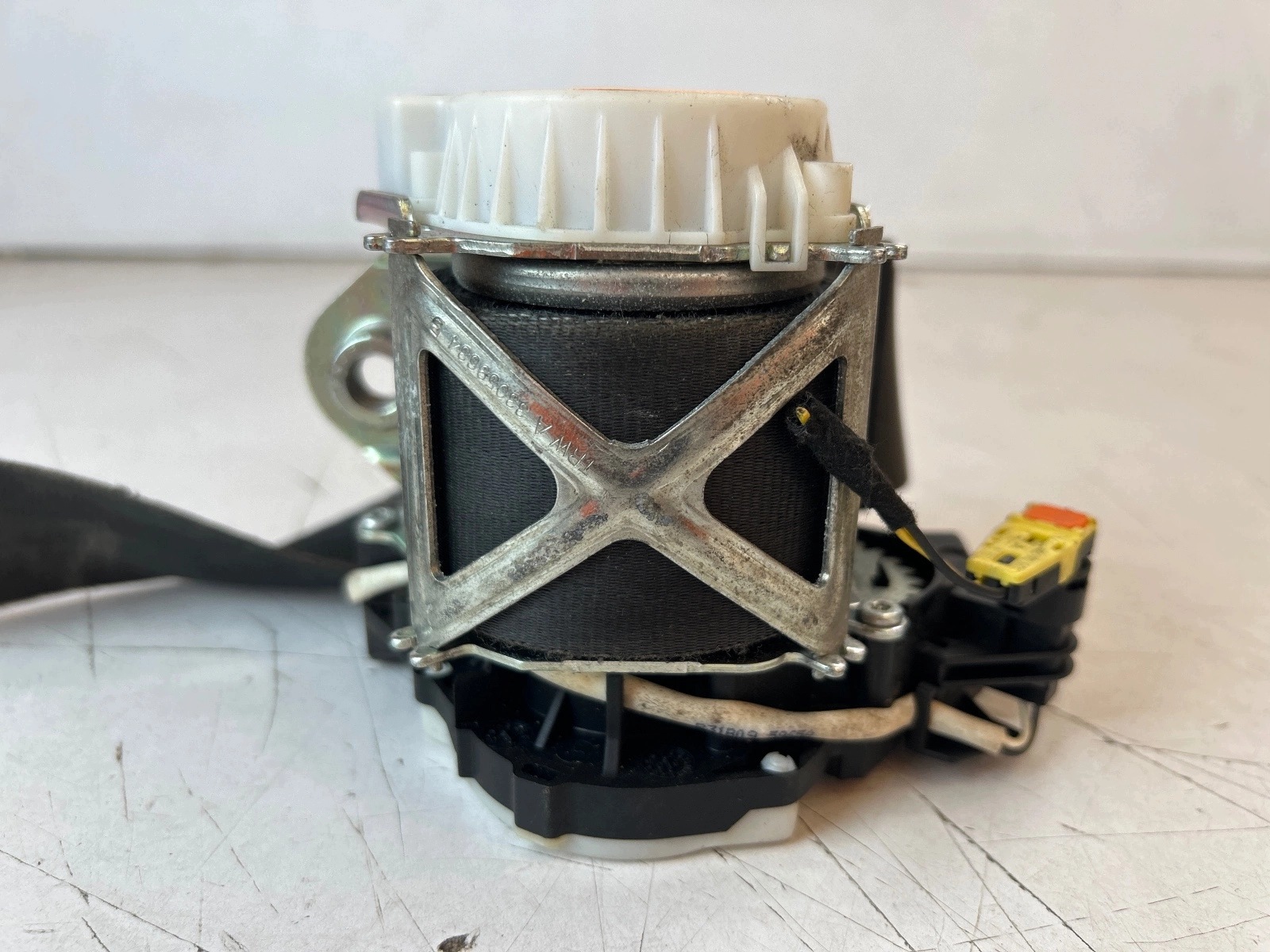 tension belt safety front front right Volkswagen Polo V 6R 5D
