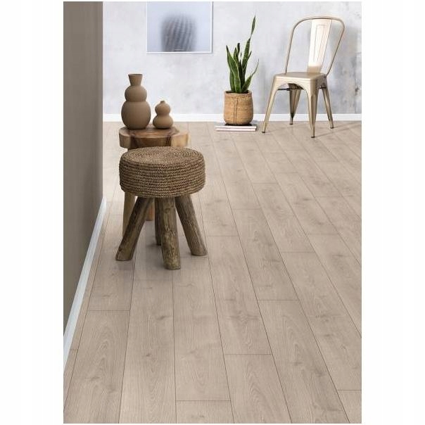 Panele Podłogowe Dąb North Jasny EGGER EPL080 2m2