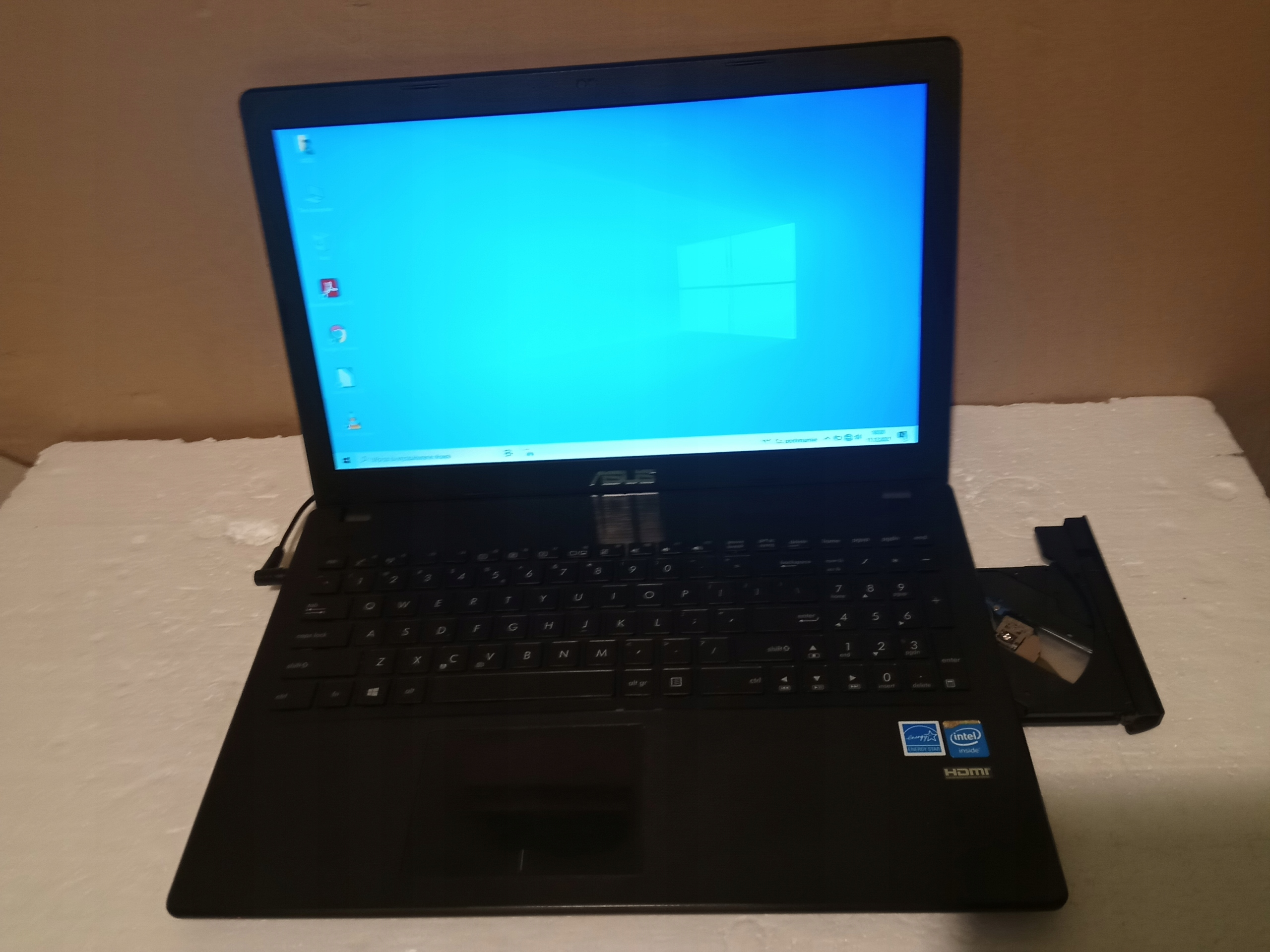 Asus X551m w Laptopy, notebooki, ultrabooki Asus - Sklepy