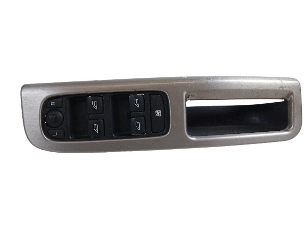 VOLVO V50 S40 II PANEL okna levý předek 30658444