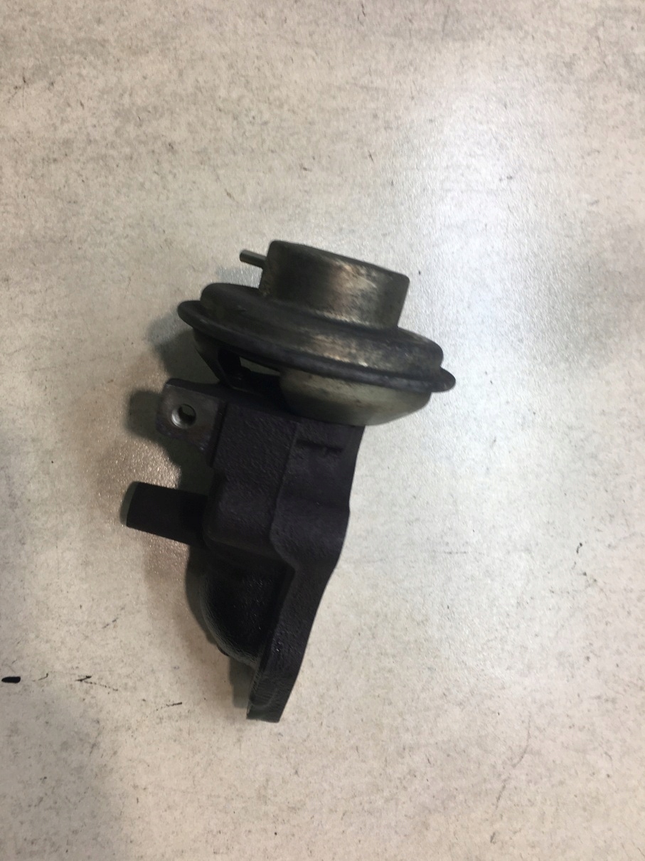 AGR-Ventil COROLLA E12 2.0 D4D 25800-27010