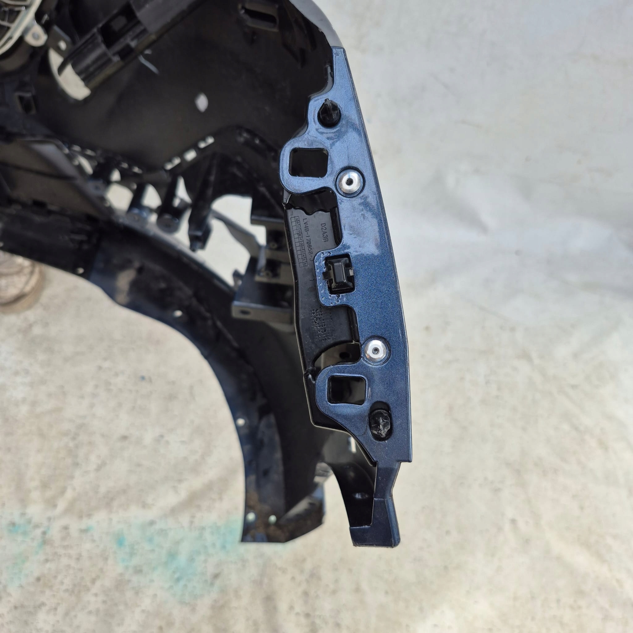 FORD KUGA MK3 III ST-LINE 19-23 bumper front front PDC LV4B-17F003