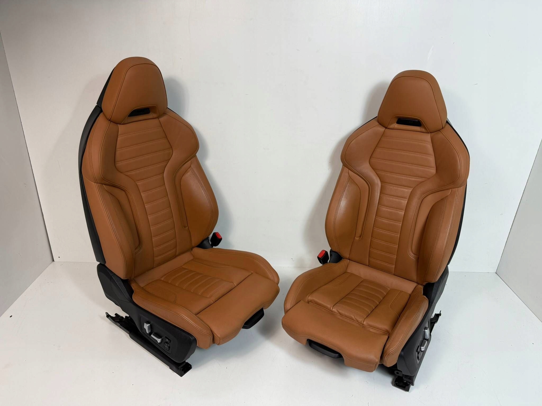 BMW G26 4 i4 KONIAK Komplet Sitze Sitze Sitze Leder