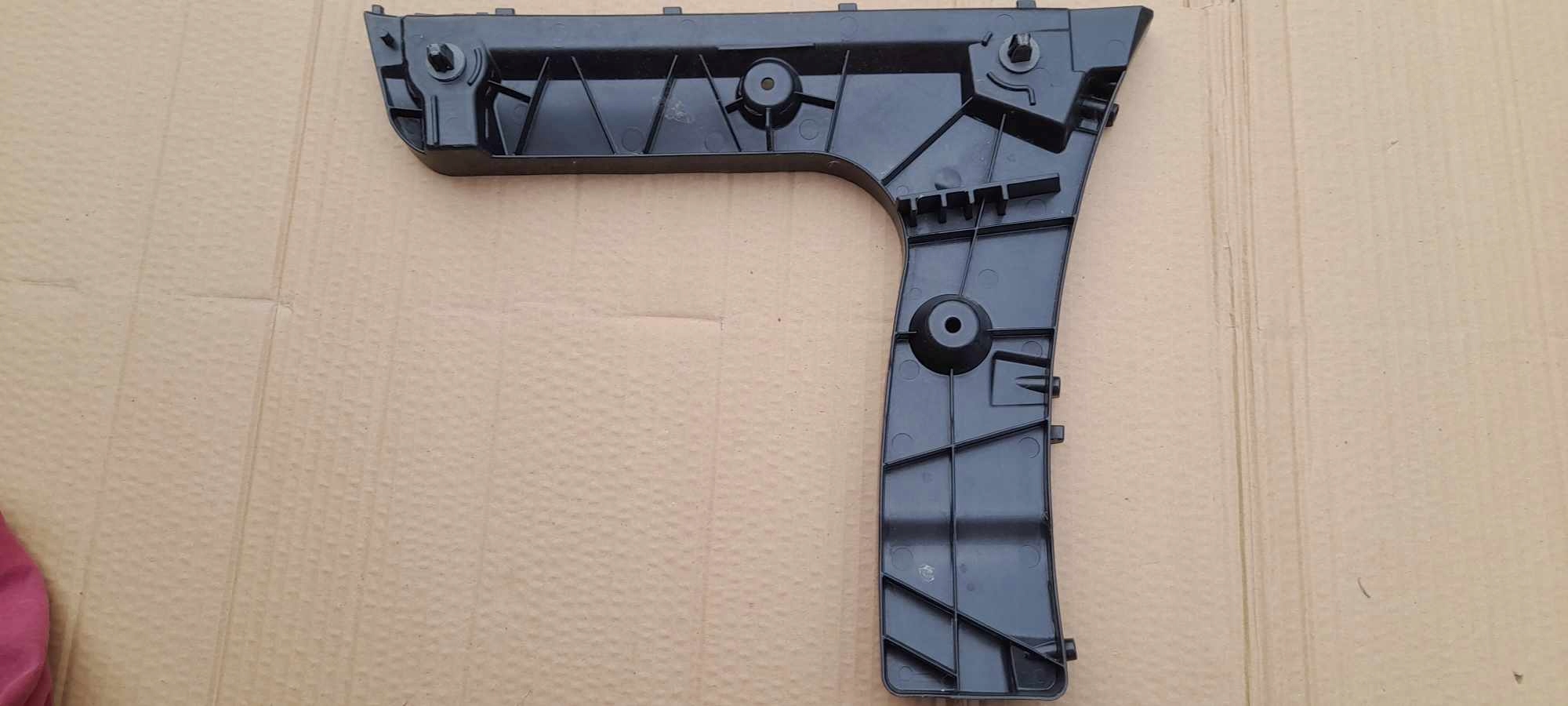 bumper bracket left rear part AUDI A6 C7 4G AVANT 4G9807453G