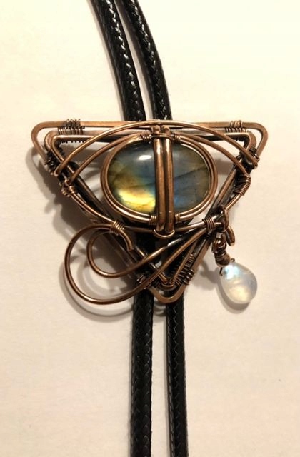 Bolo ruční výroba Labradoryt Modrý ruční práce mosaz