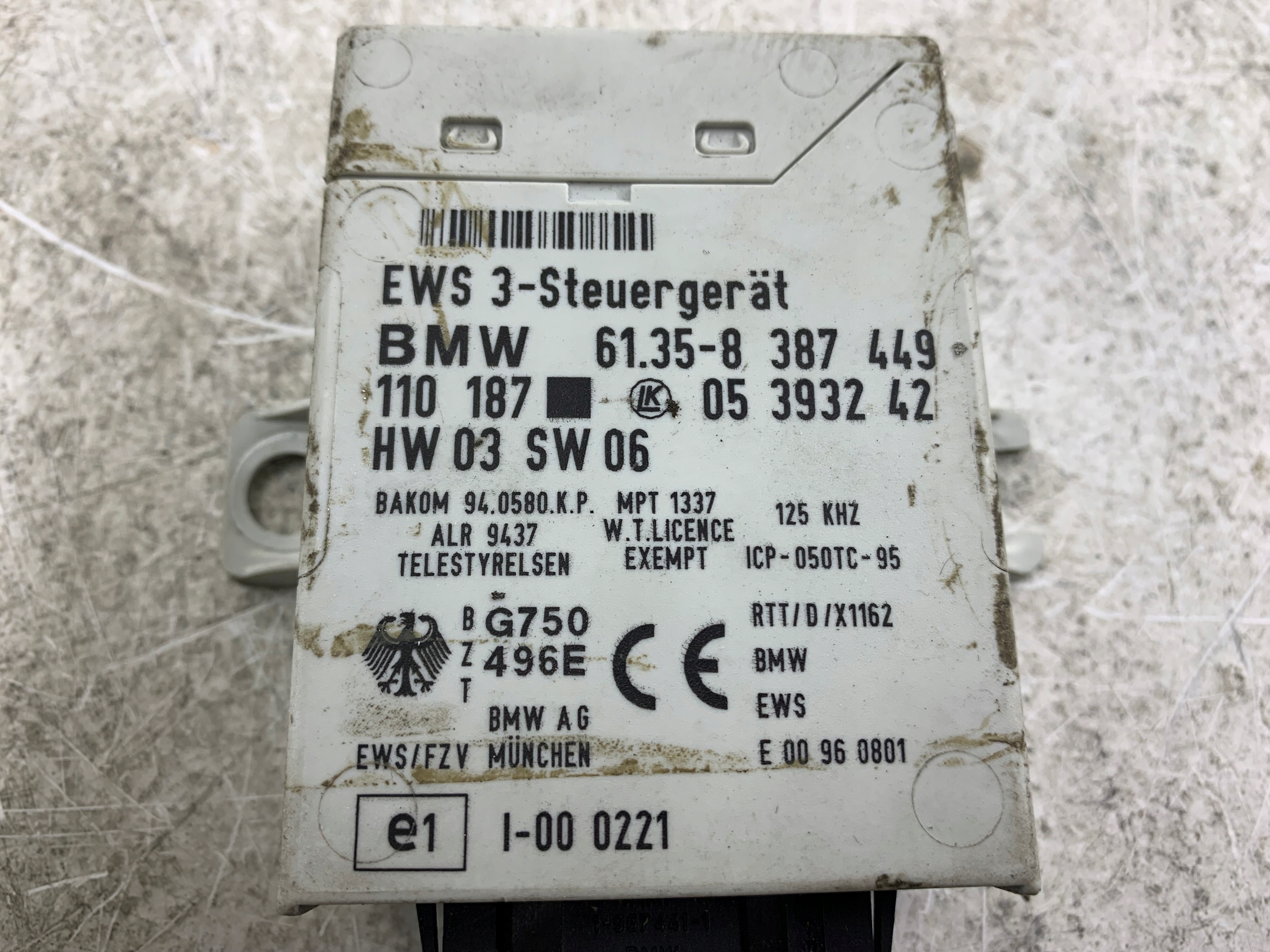 BMW E39 Bedienteil modul EWS 8387449