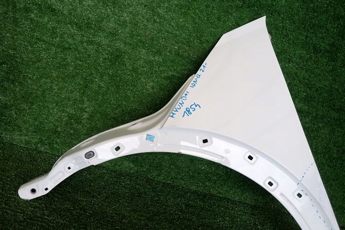 HYUNDAI IONIQ V 20- fender left front front