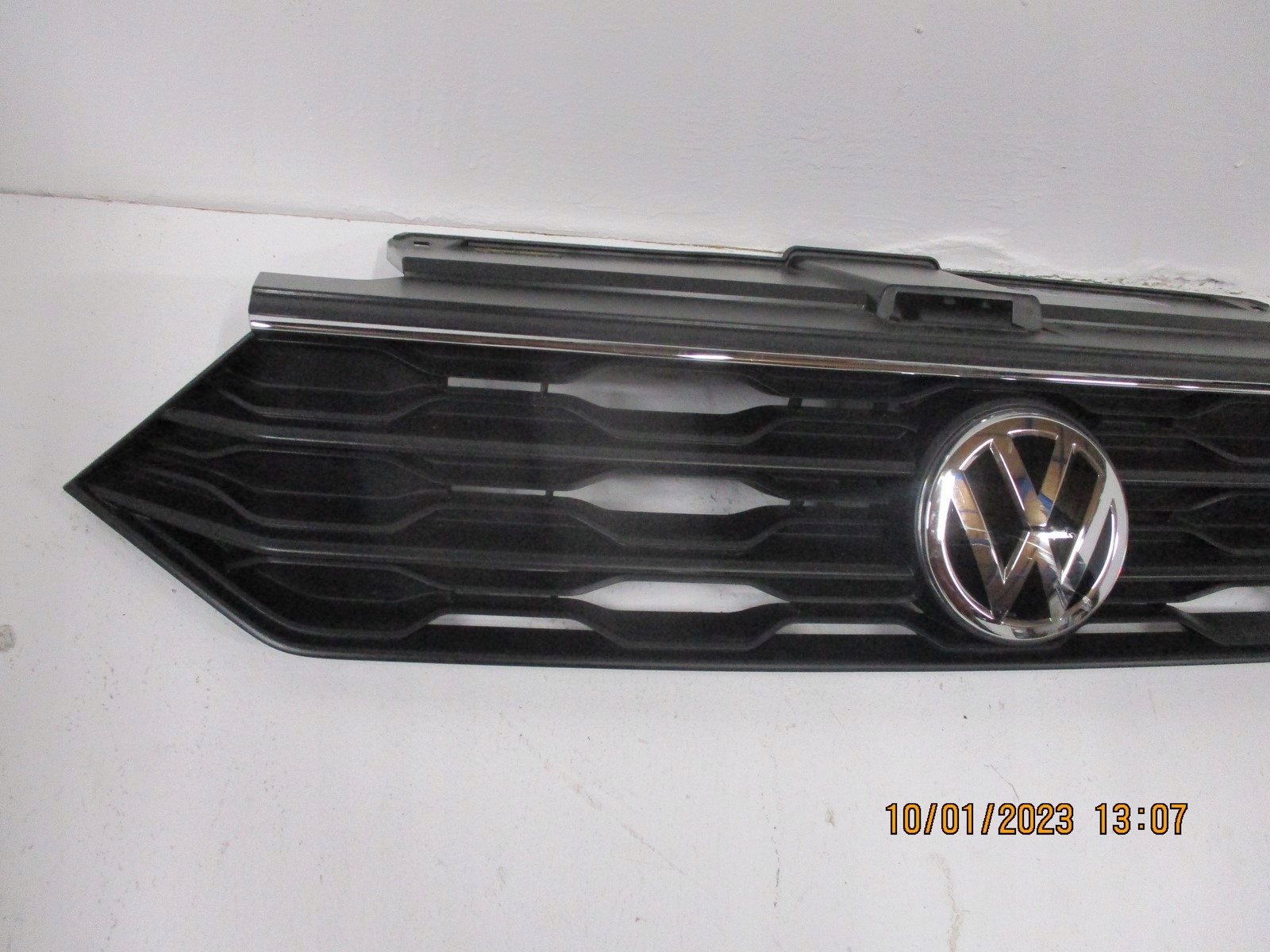 VW T-Roc A1 Kühlergrill FRONTGRILL Kühlergitter 2GA853651L - Thumbnail 3