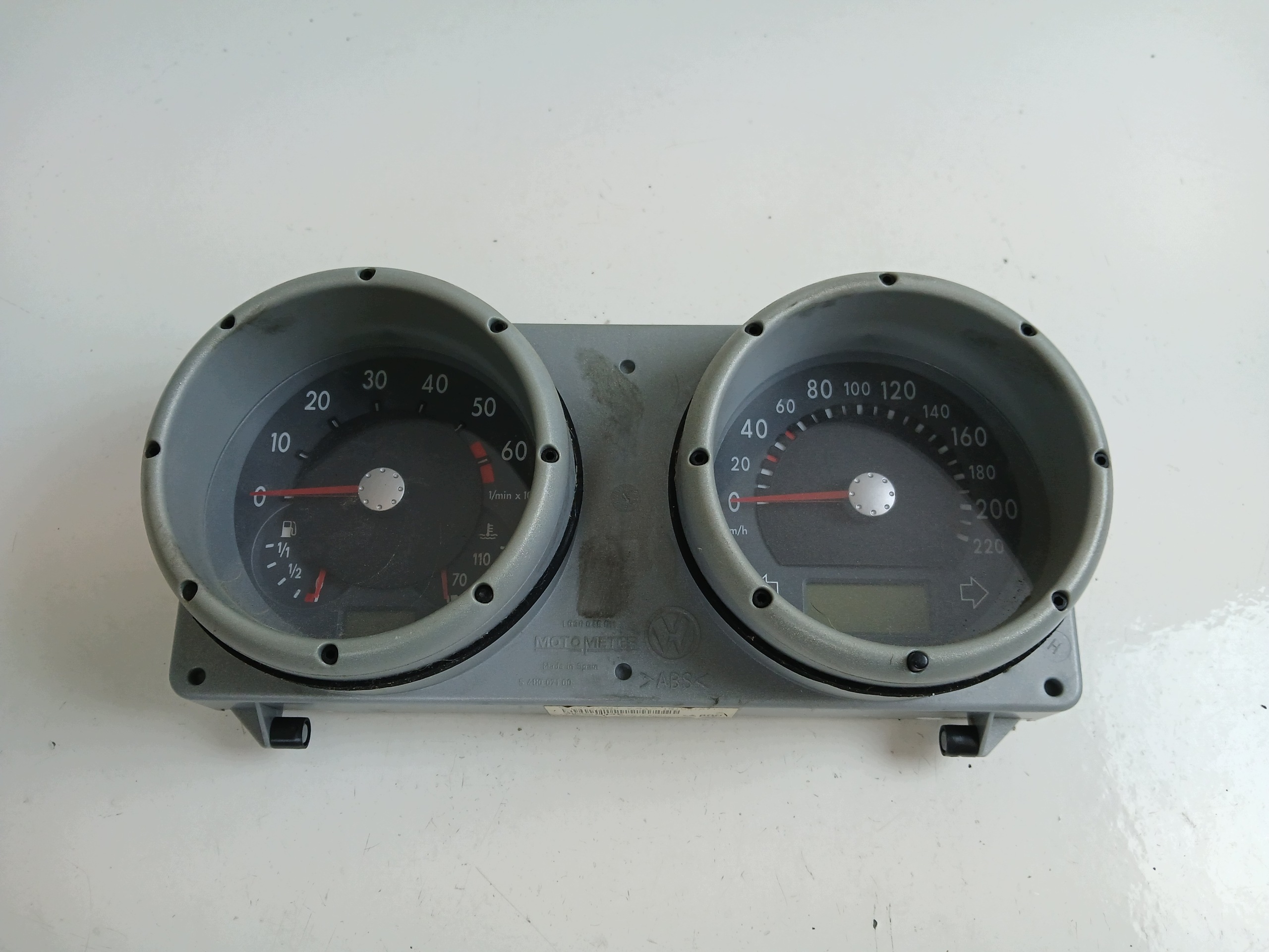 VW POLO III 1.4 dials dials 6N0920804E