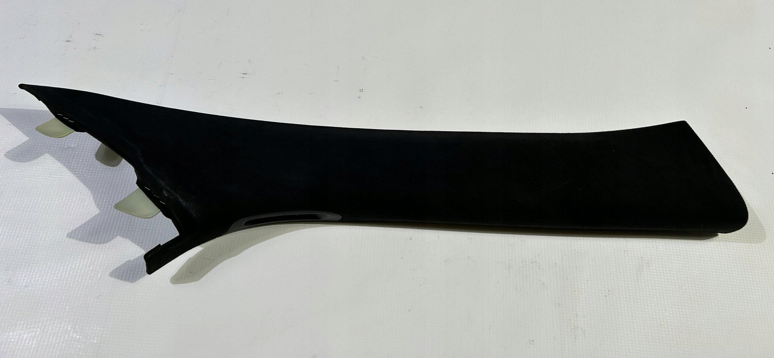 side cover panel slupka A right right alcantara Dodge Durango 2021