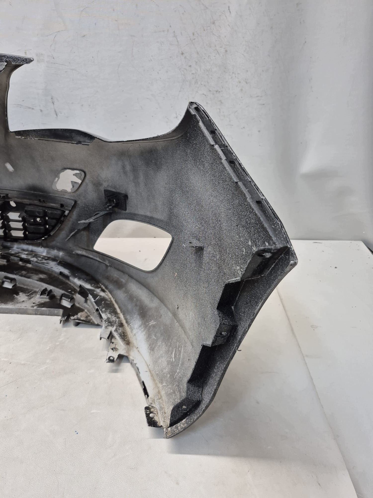 OPEL ASTRA IV 4 J 09-12 bumper front front PDC