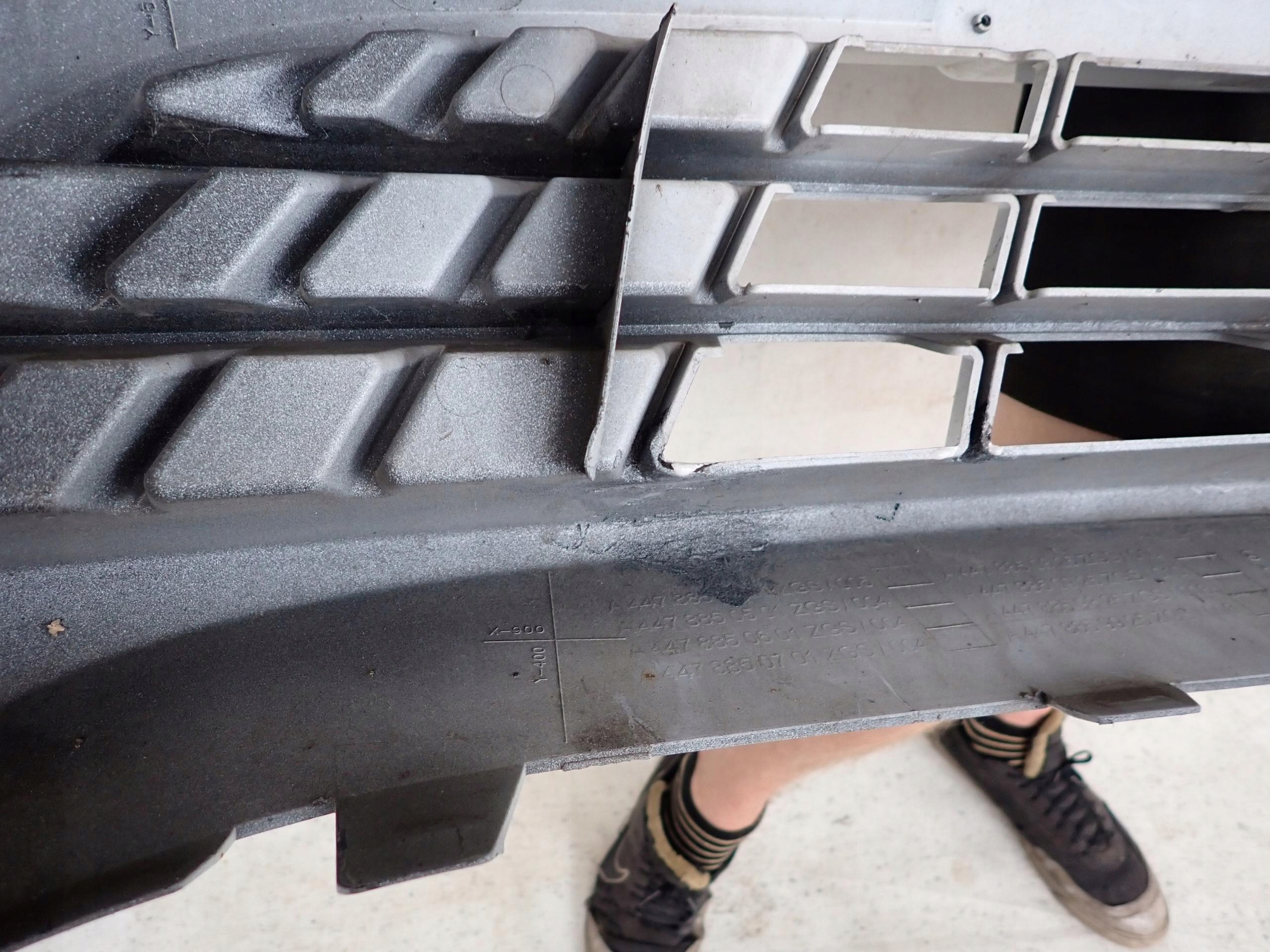 MERCEDES VITO III 3 W447 14-> bumper front front PDC