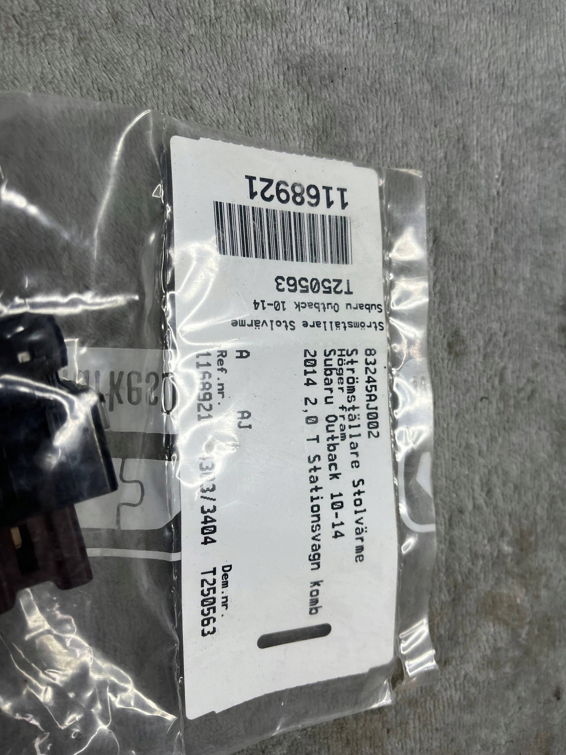 Schalter Hitzung SITZ subaru legacy 3 III 83245AJ002 !J