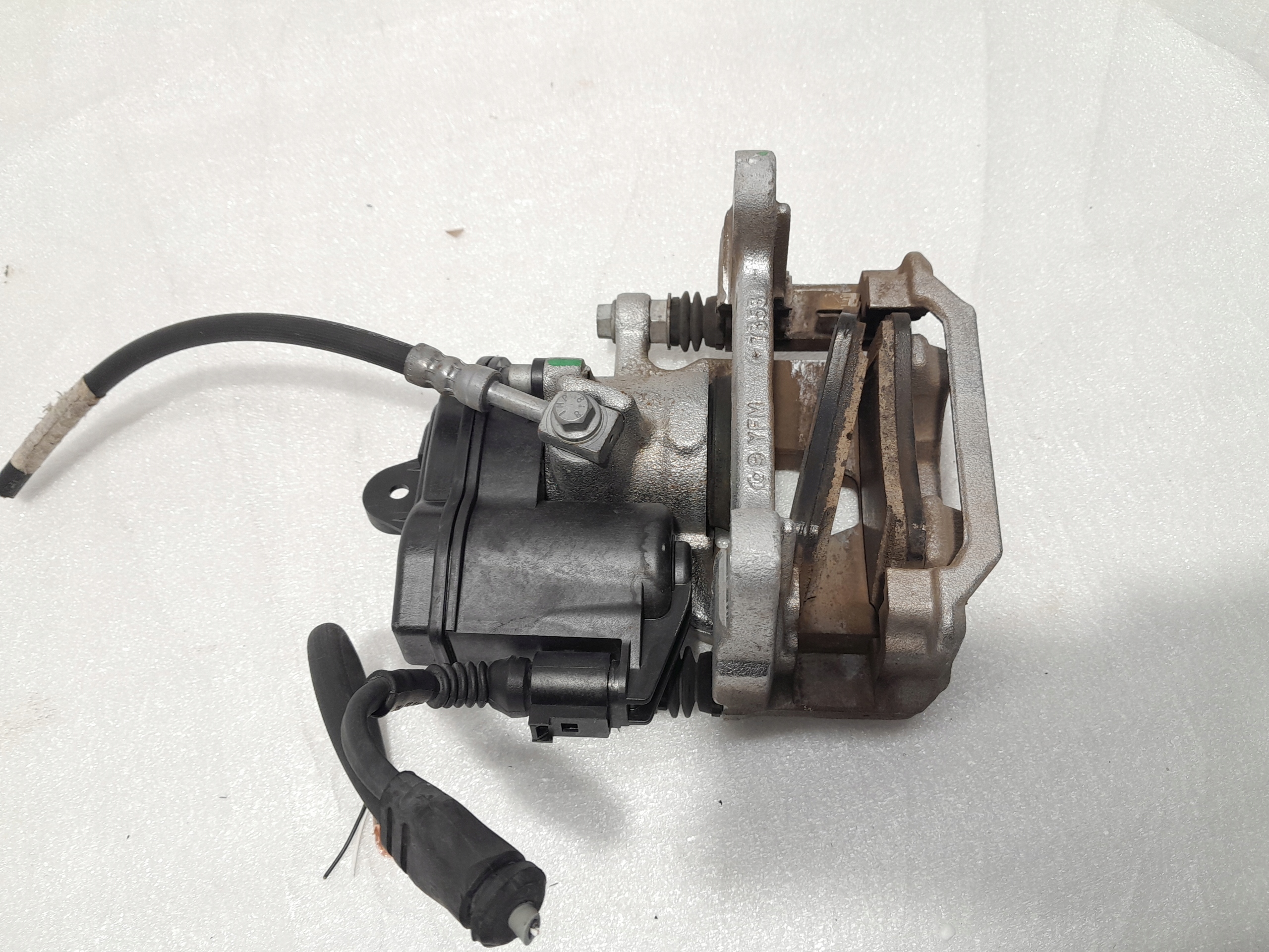 AUDI Q5 II 80A caliper brake left rear part 80A615405AB