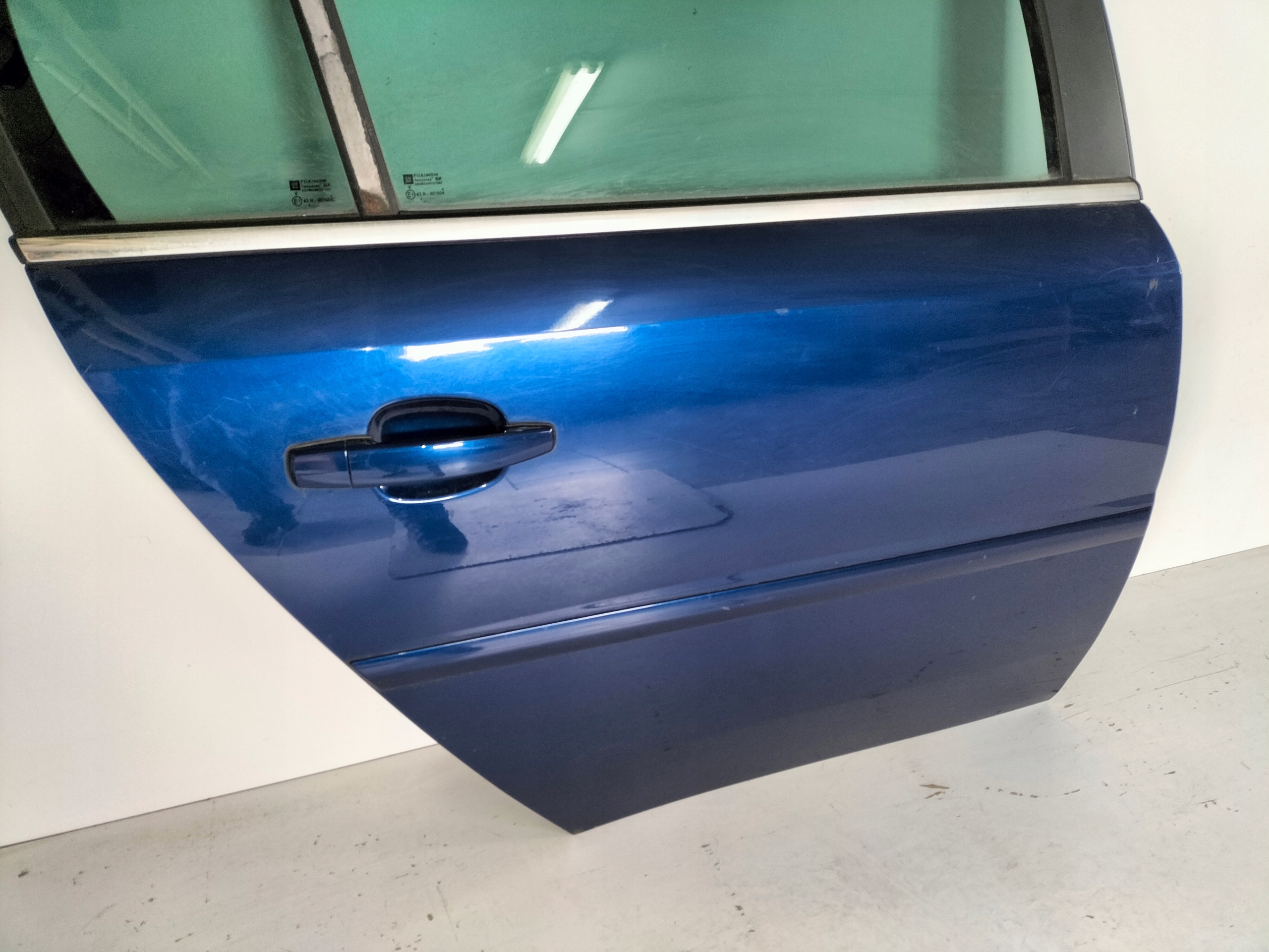 TÜR HINTEN HECK RECHTS OPEL SIGNUM 03