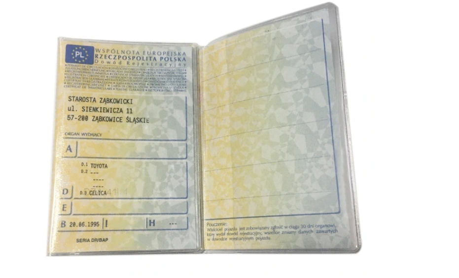 

Okładka Etui Na Dowód Rejestracyjny Przezroczysta