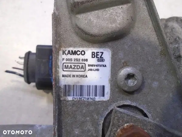 Wischergestänge MAZDA 3 und BK F00S2S2698