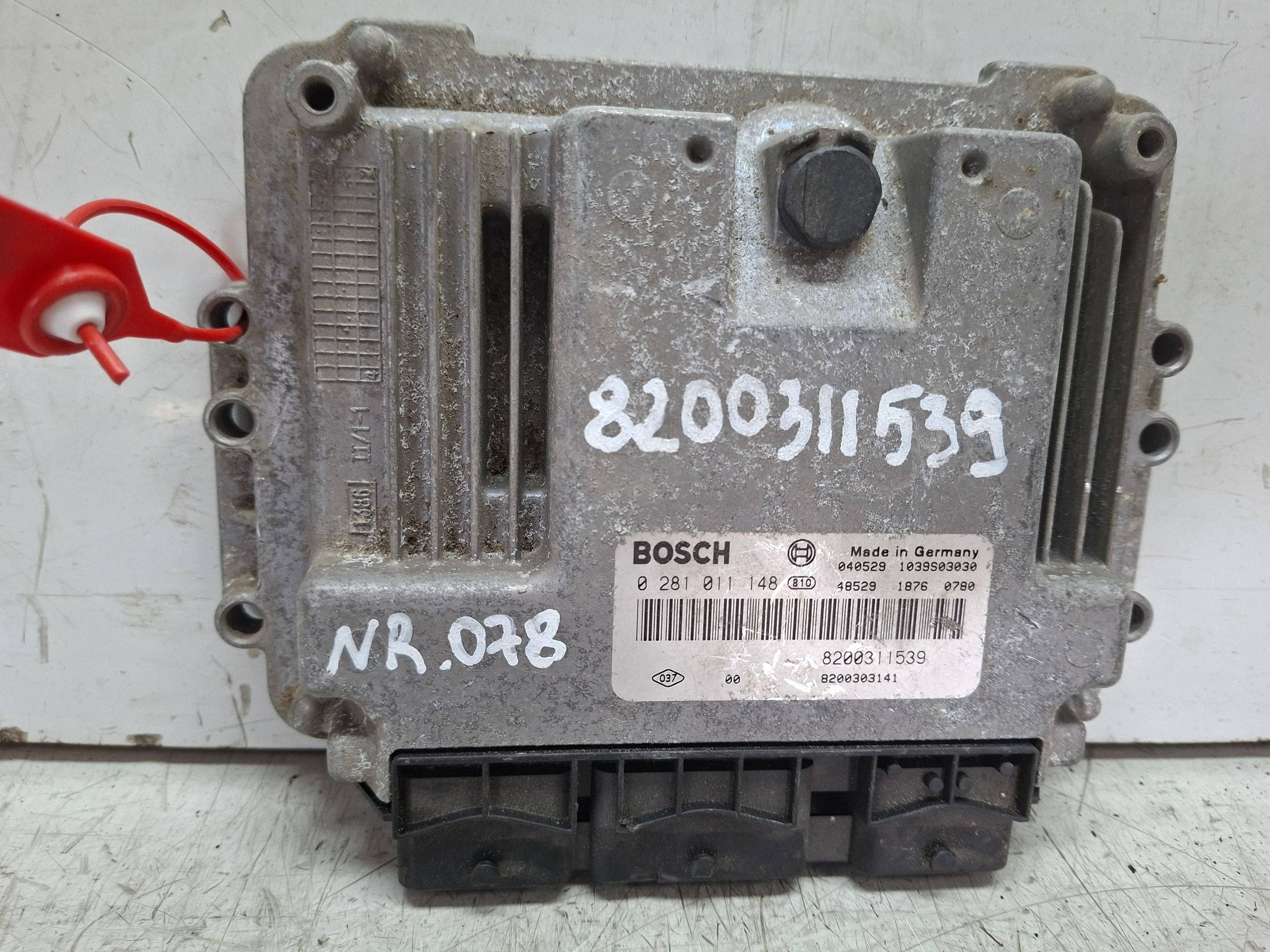 control unit of the engine 0281011148 8200311539 RENAULT 1.9 DCI