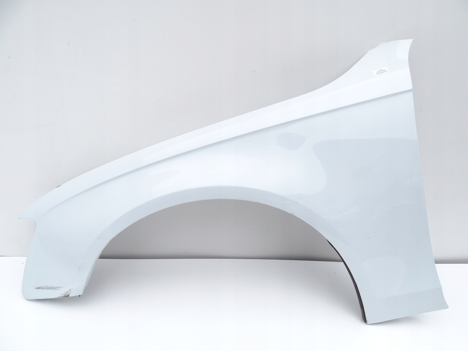 BŁOTNIK LEWY PRZÓD PRZEDNI LS9R AUDI A4 B8 LIFT 12-15r