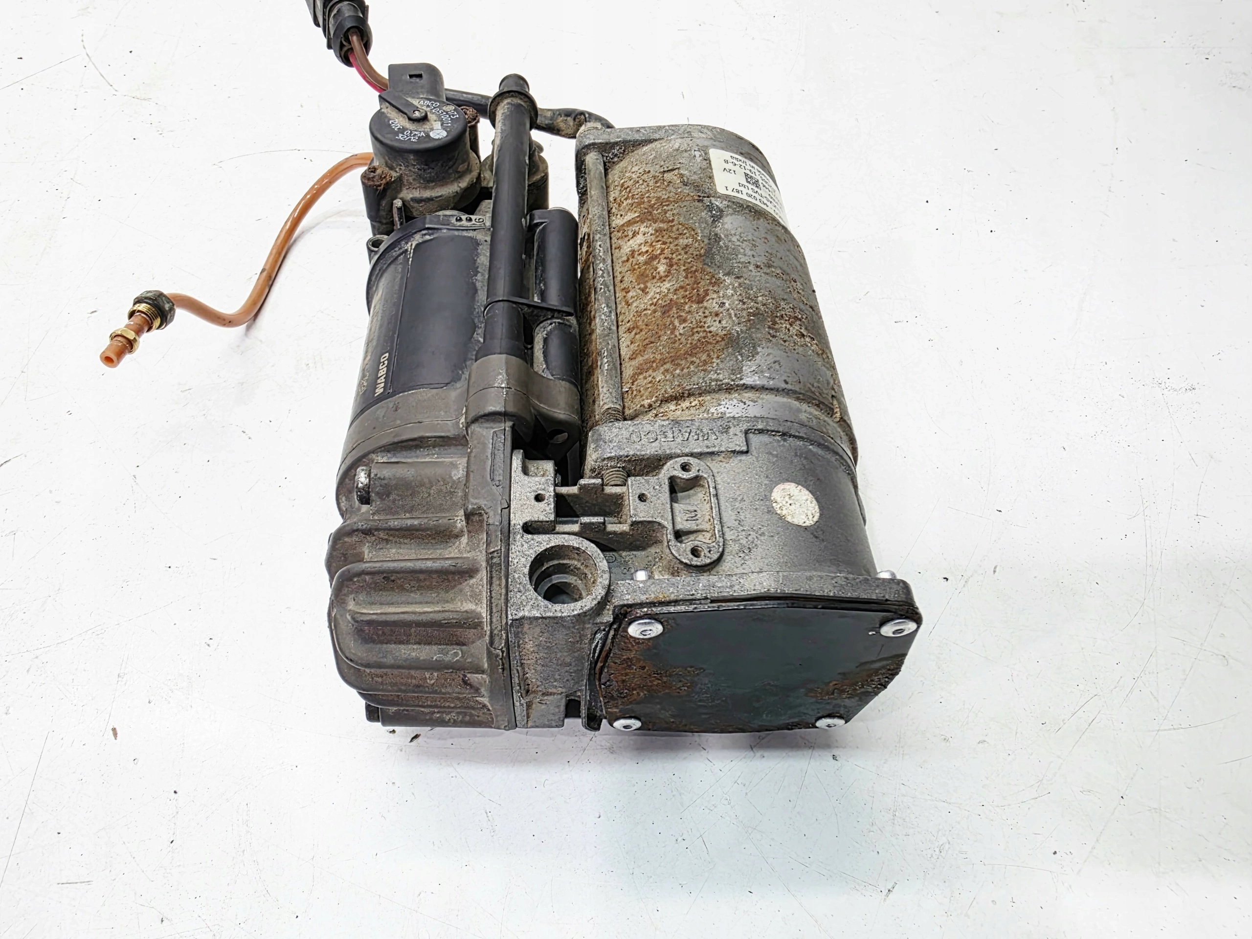 compressor compressor; springing PNEUMATYKI AUDI A6 C7 A7 4G0616005C