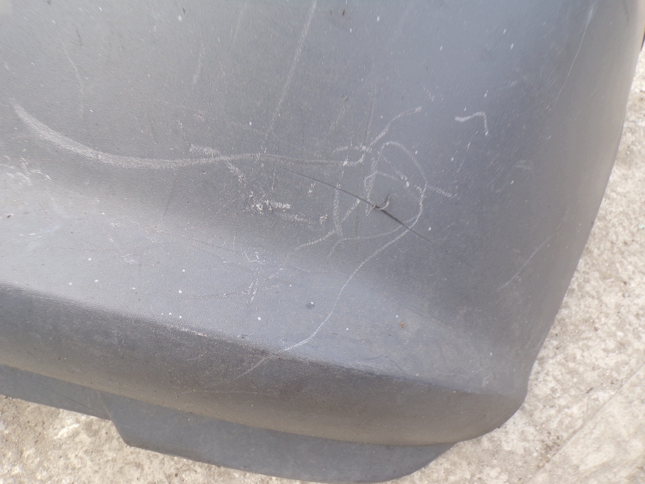 Frontstoßstange vorne MERCEDES W639 LIFT (R1)