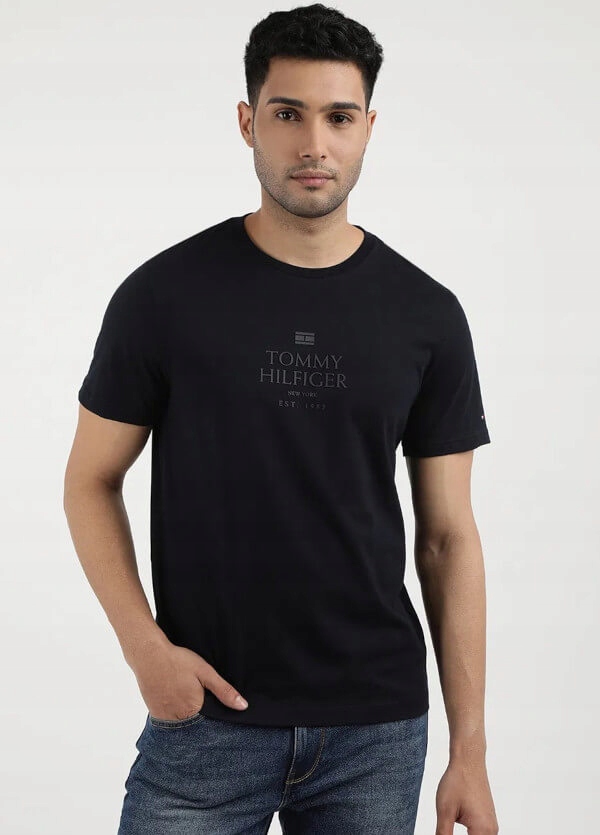 Bavlněné pánské tričko Tommy Hilfiger v tmavě modré barvě, velikost XL