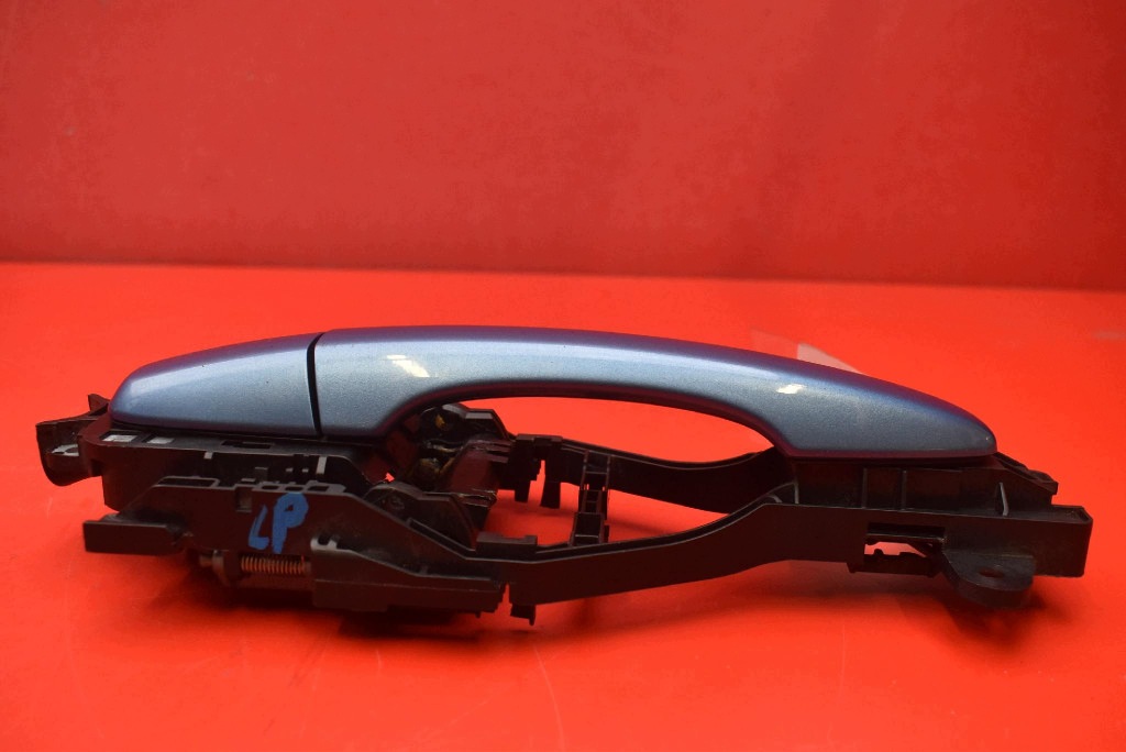 handle left front front 713-46 31440082 VOLVO V40 2 II 5D HB 12-16