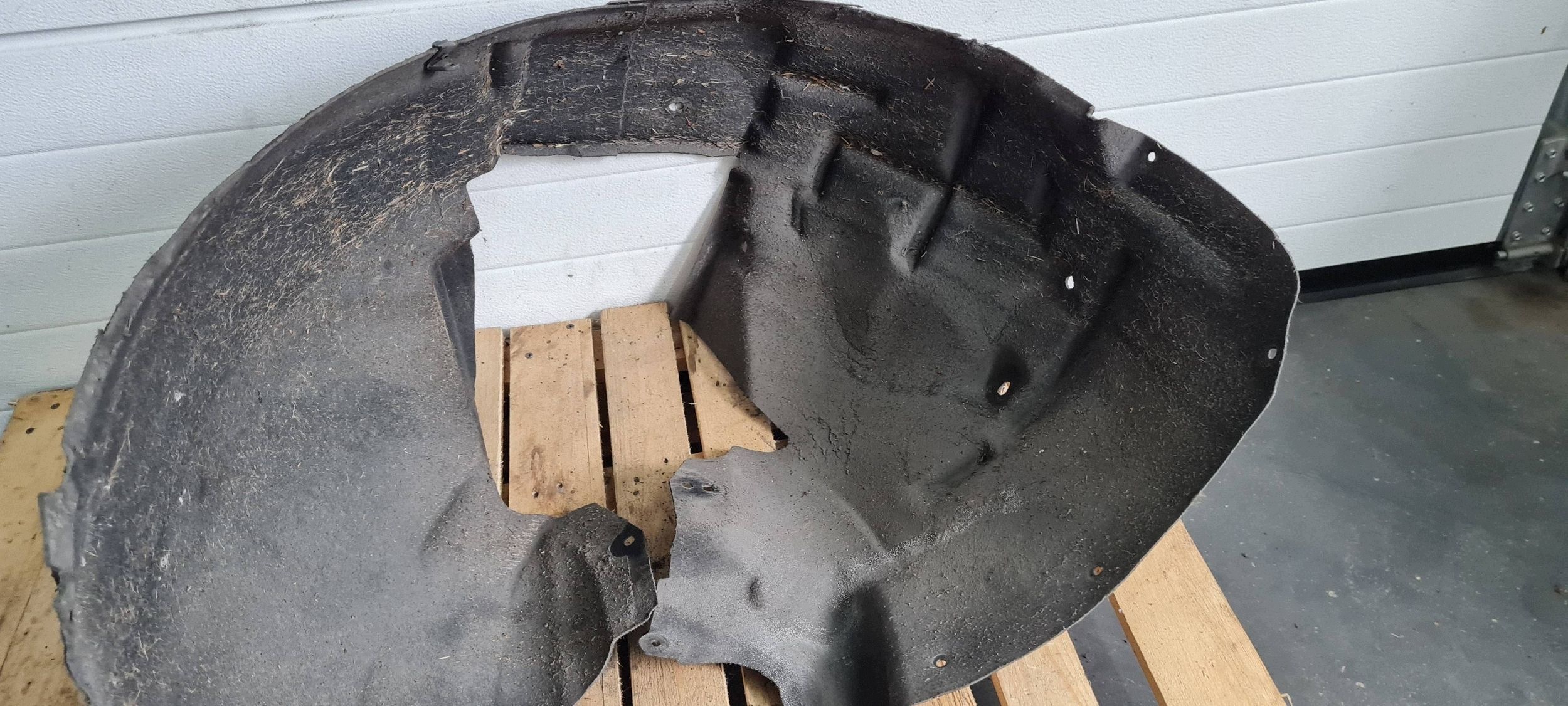 A5 8T S5 LIFT mudguard right right front front 8T0821172M