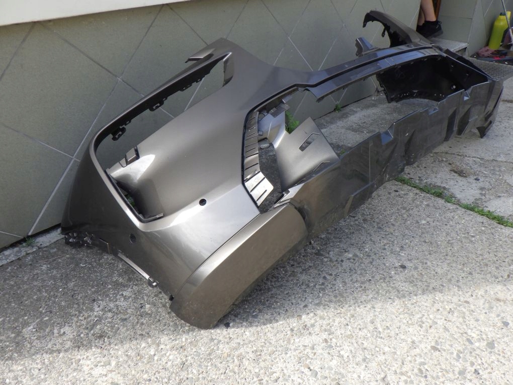 BMW X7 G07 M PAKIET LIFT LCI 22- front bumper