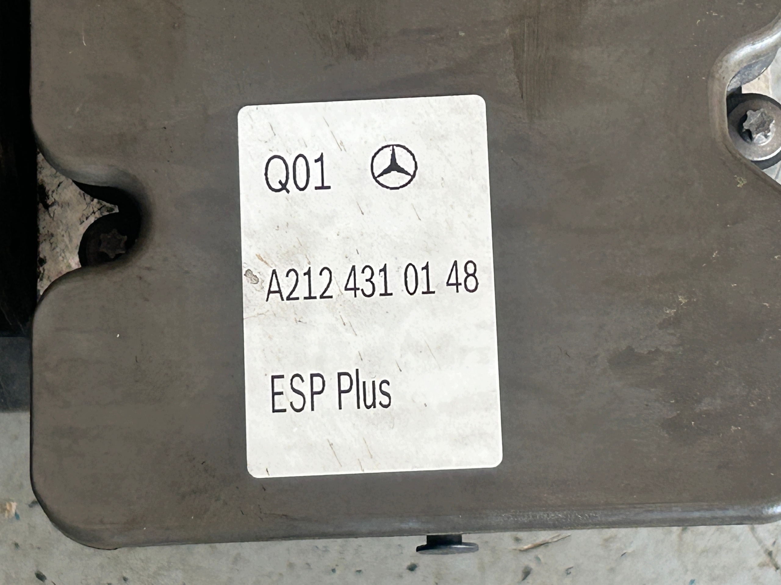 MERCEDES W212 LIFT 2,2 CDI Pompa ABS A2124310148