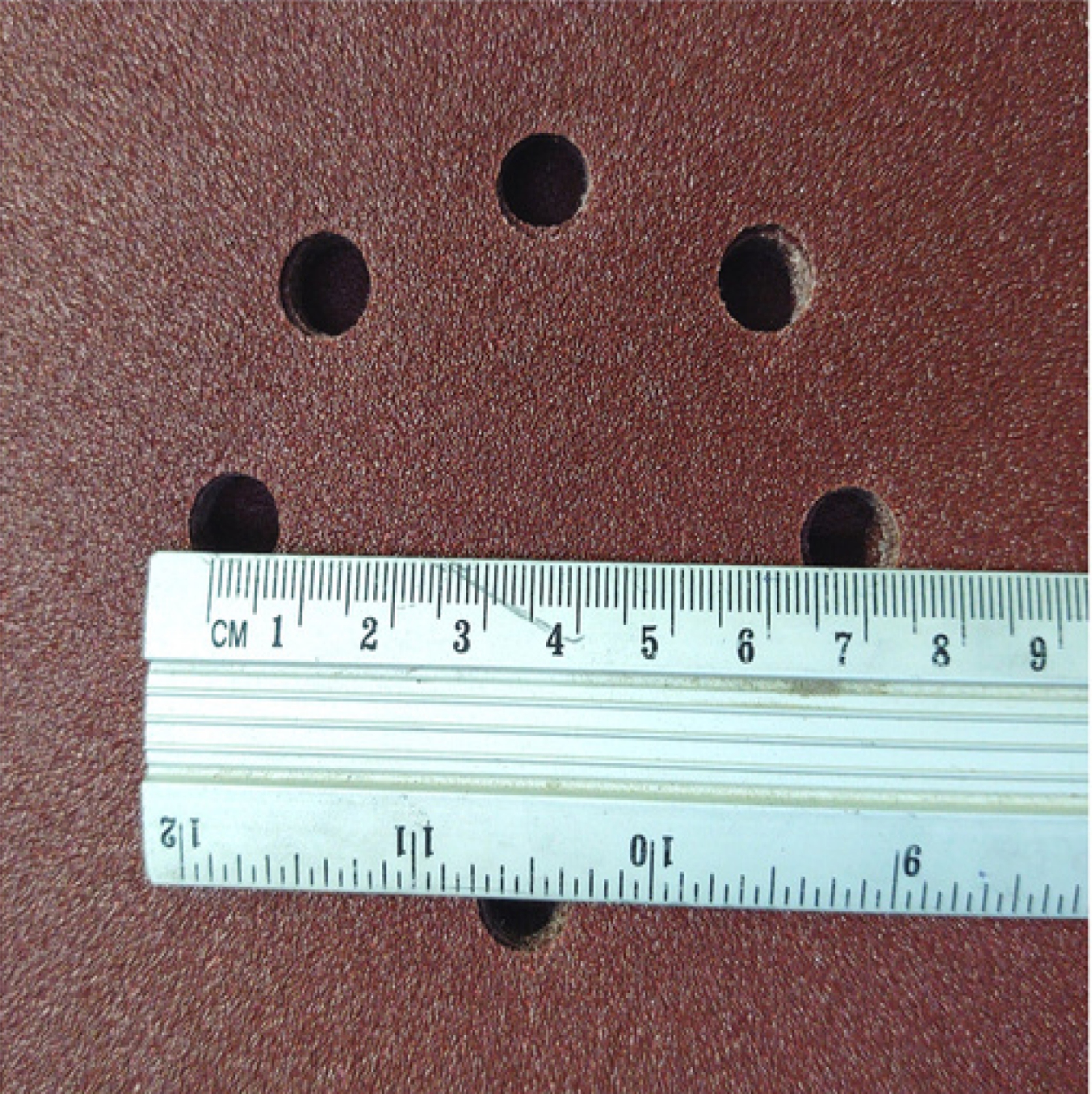 ZESTAW 10szt PAPIER ŚCIERNY Z OTWORAMI NA RZEP KRĄŻEK DO ŻYRAFY 225mm P 60 Kod producenta 5908291600204