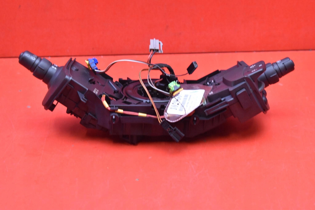 commande levier commodo sous volant PAJAK 8200245499 RENAULT MODUS 1 et 04-07