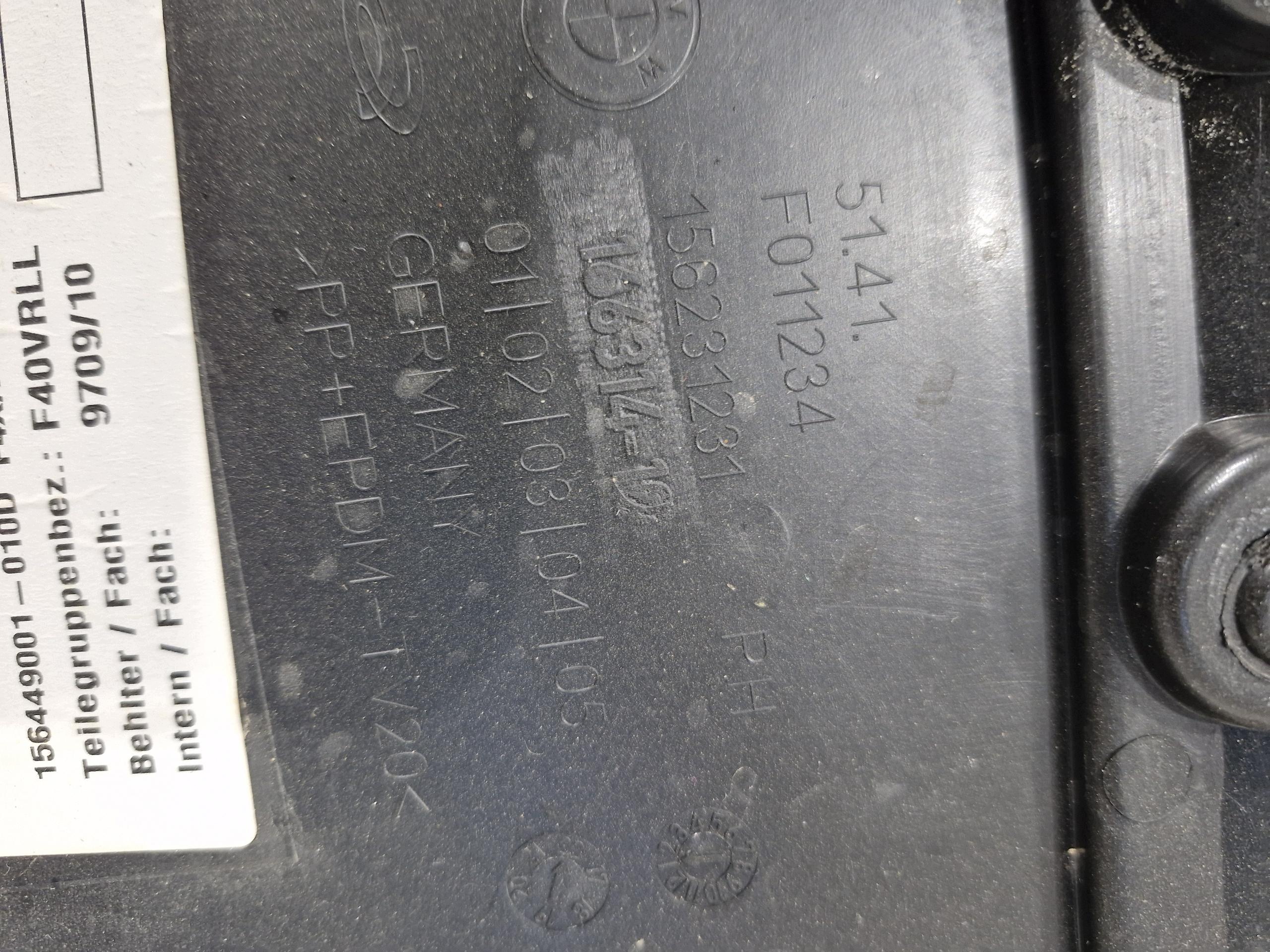 5473287 BMW F40 side upholstery WELUR right front