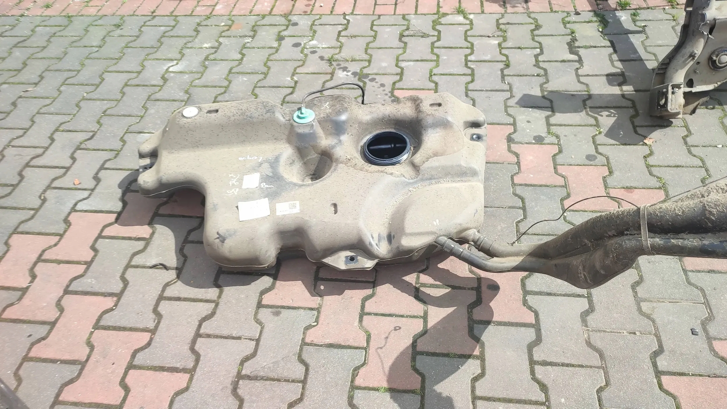 Dacia Logan II 2019 tank Benzin