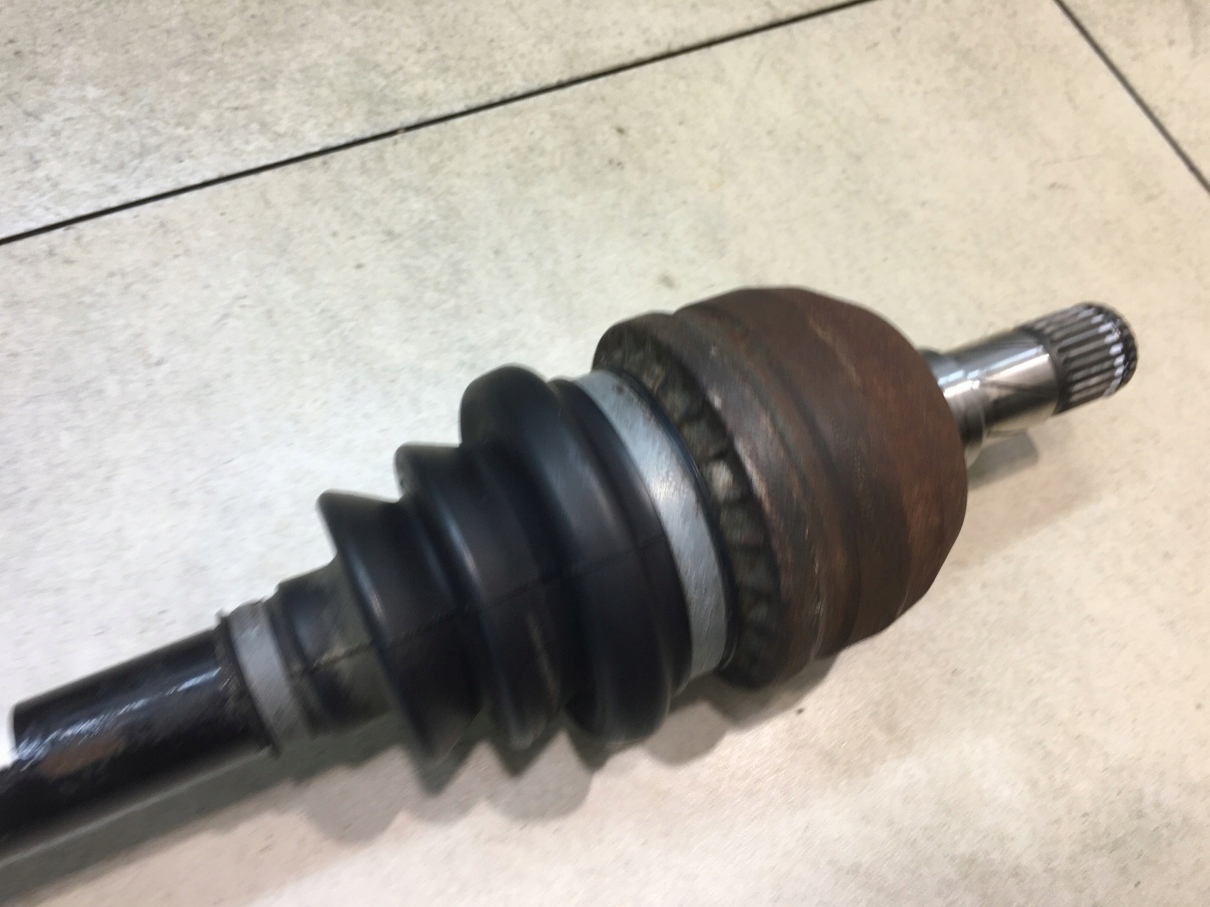 semi-axis left short. OPEL ZAFIRA B 1.7 CDTI 13214836