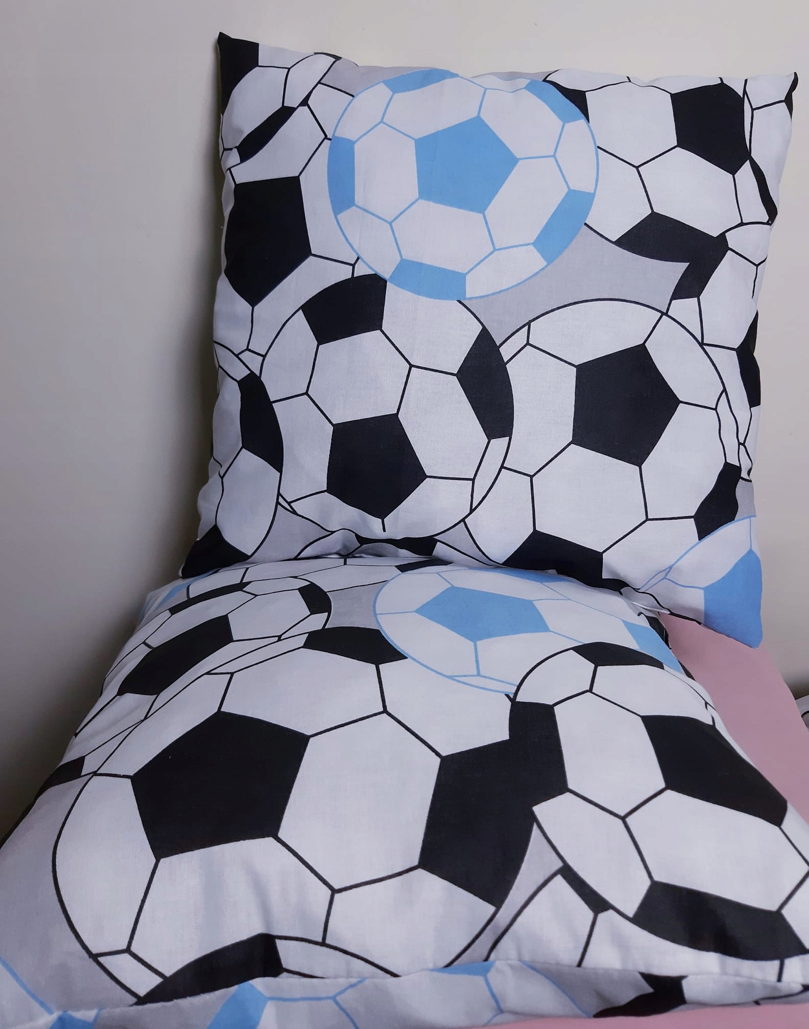 Roleta panel piłka nożna niebieska PODUSZKA Marka bez marki