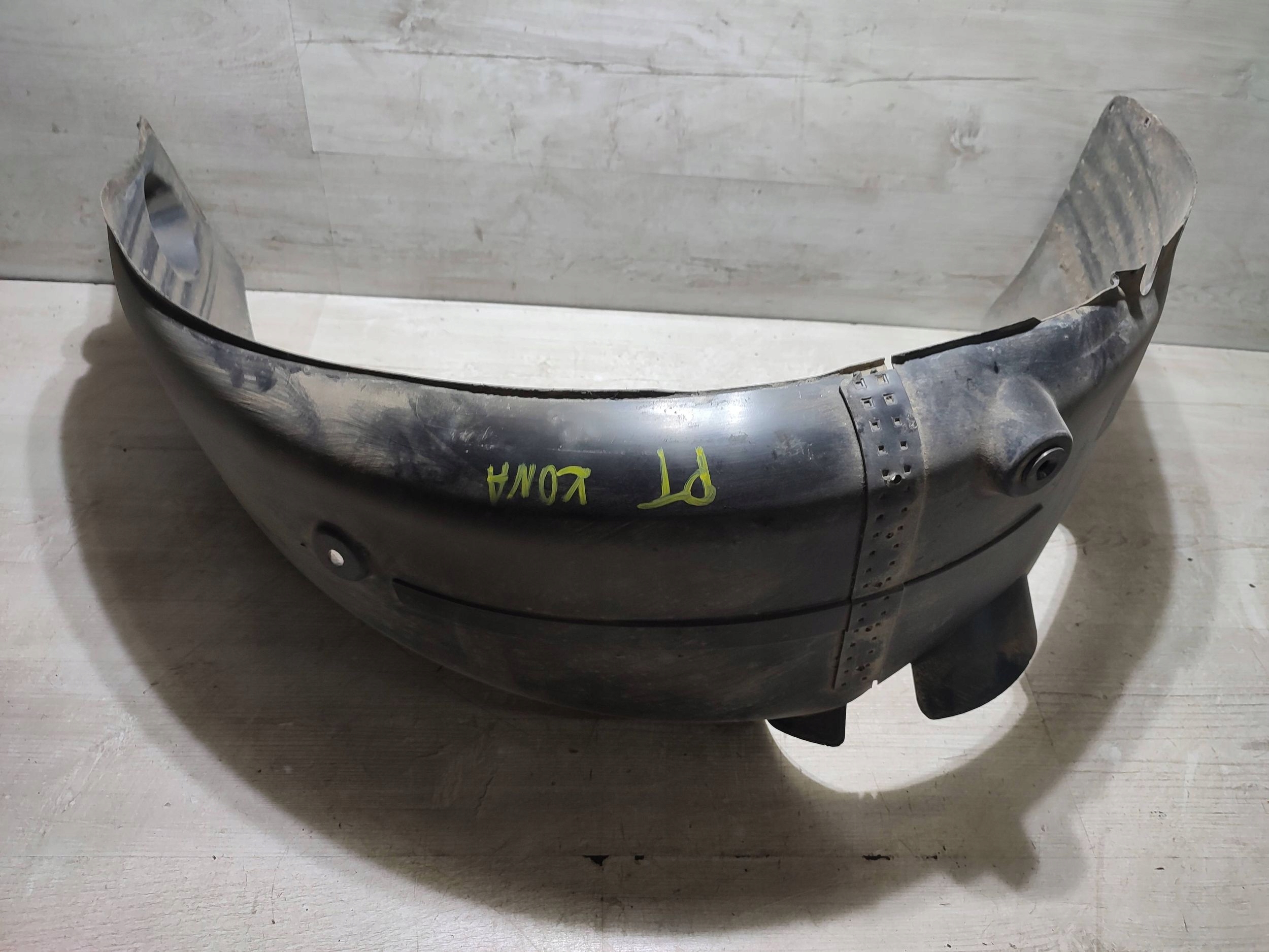 Hyundai Kona and 2018 mudguard rear. right rear part