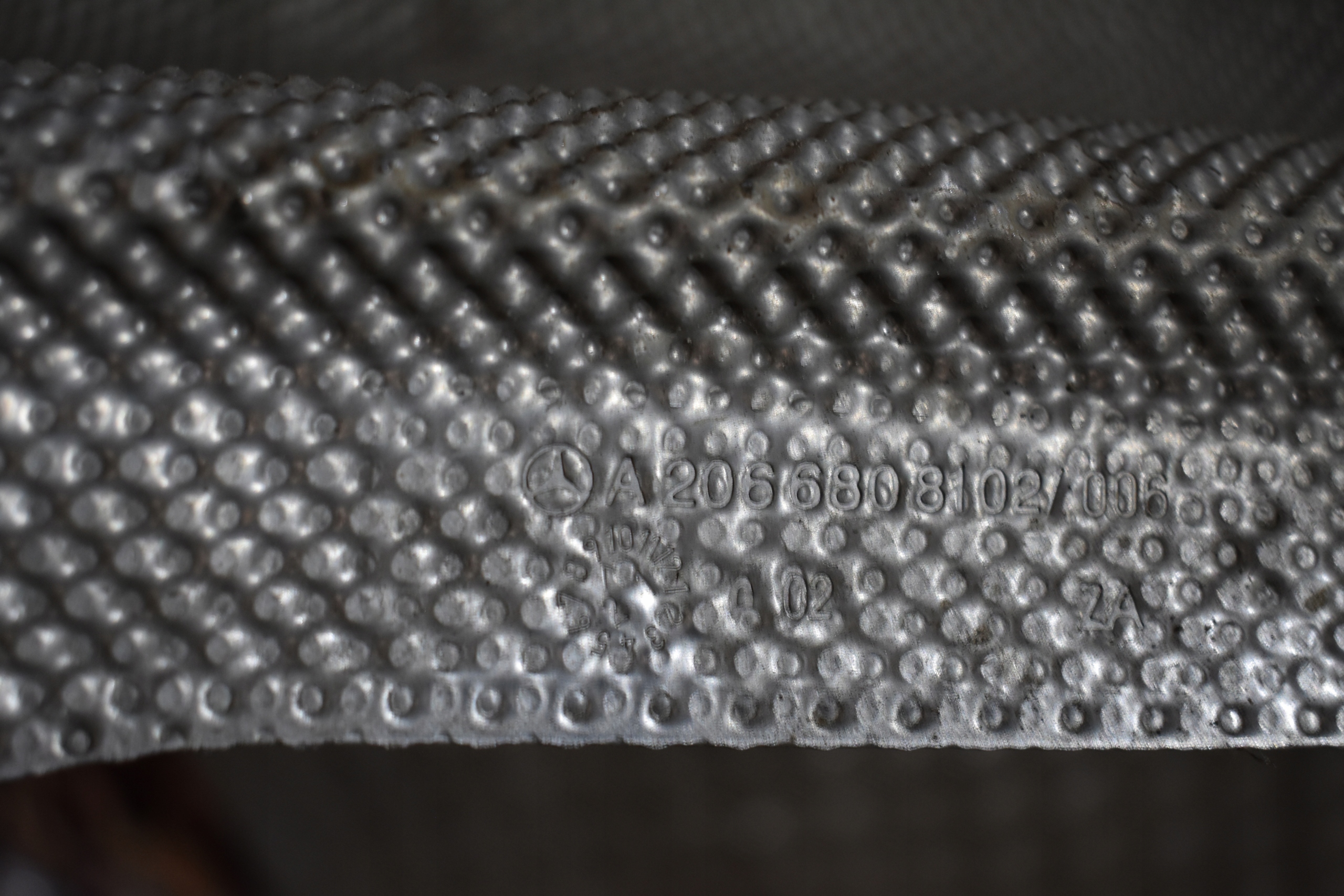 IDEALNA Blende Abdeckung TERMICZNA MERCEDES W206 1