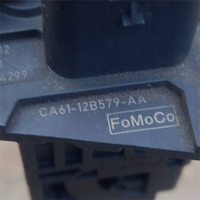 flow meter Ford Fiesta MK7 LIFT 1.5 TDCI CA6112B579AA