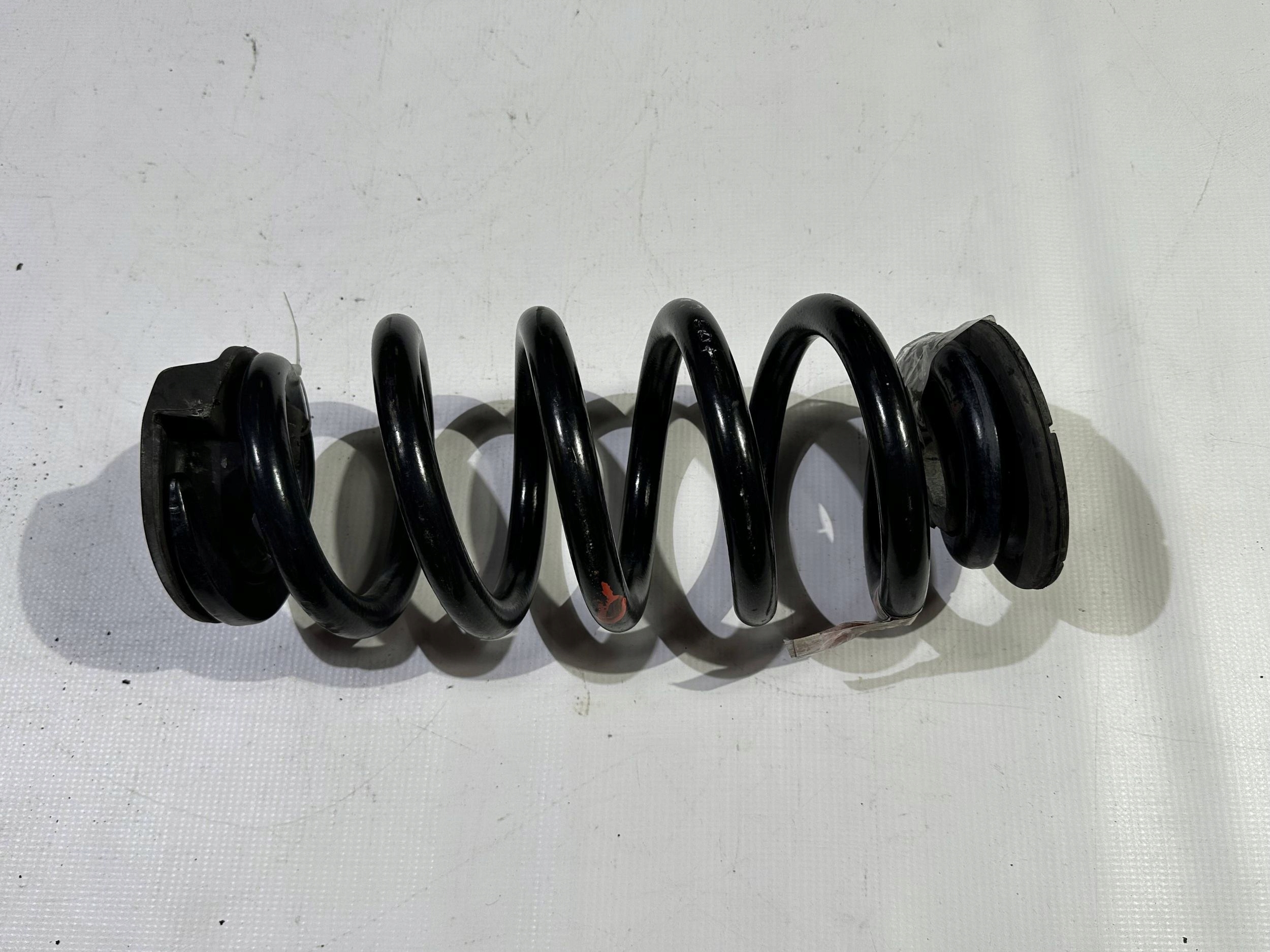 spring rear part rear right left Ford Explorer 2020+