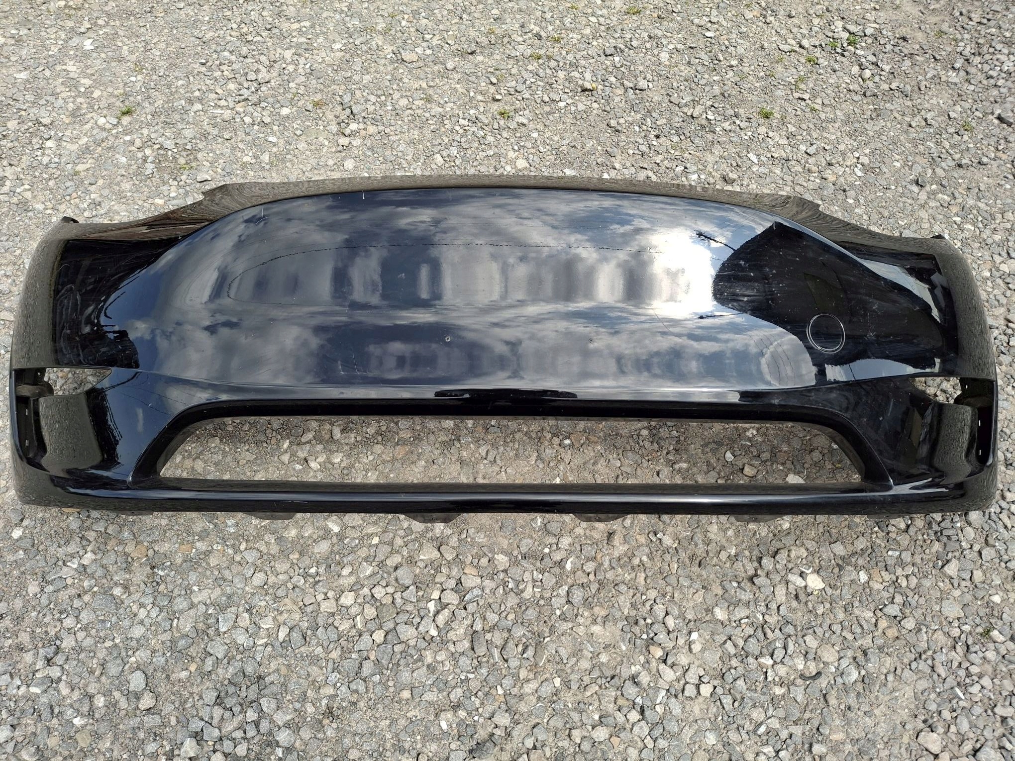 Frontstoßstange TESLA MODEL Y 2020R->