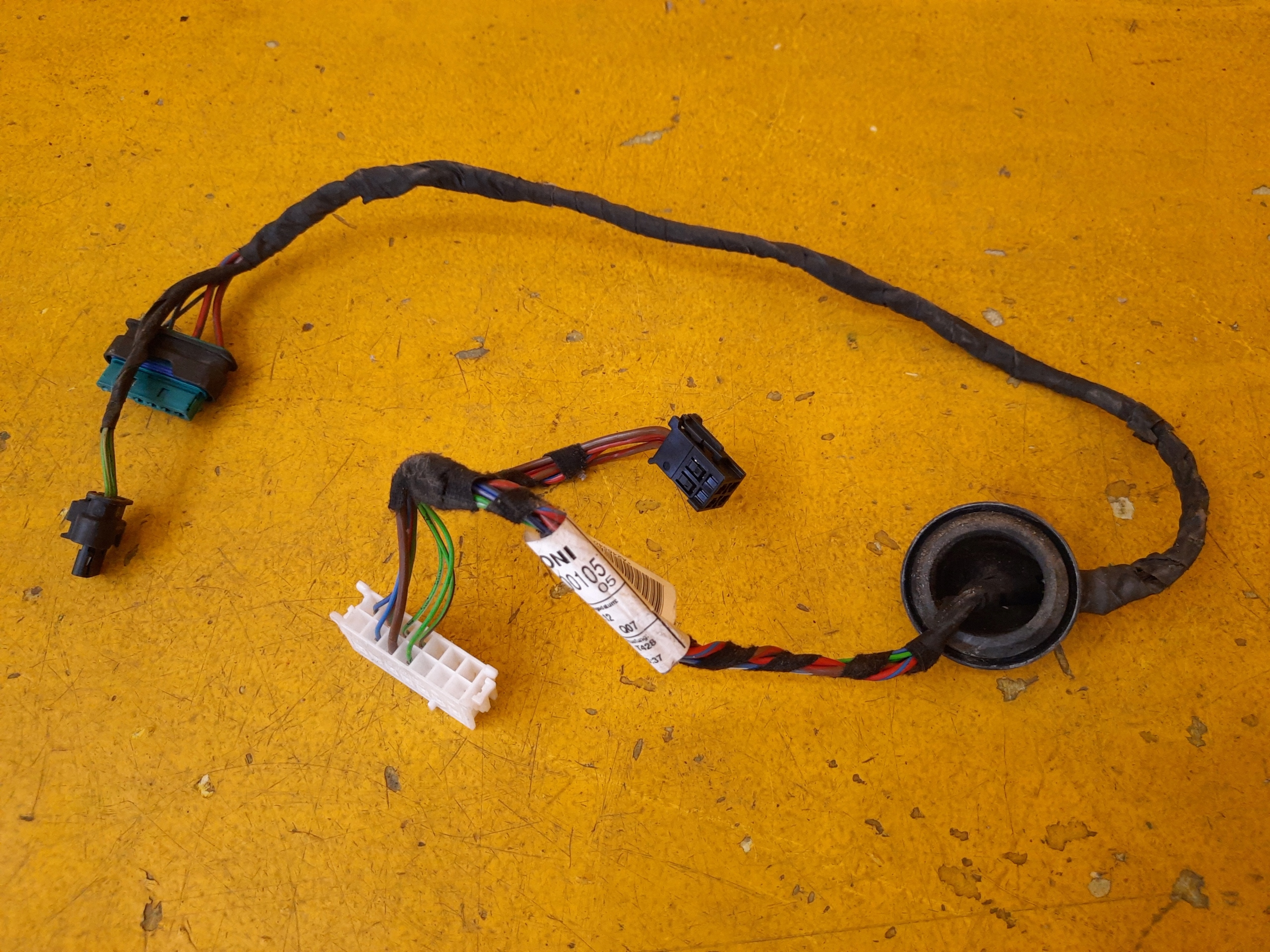 MERCEDES W246 монтажний джгут A2465400105